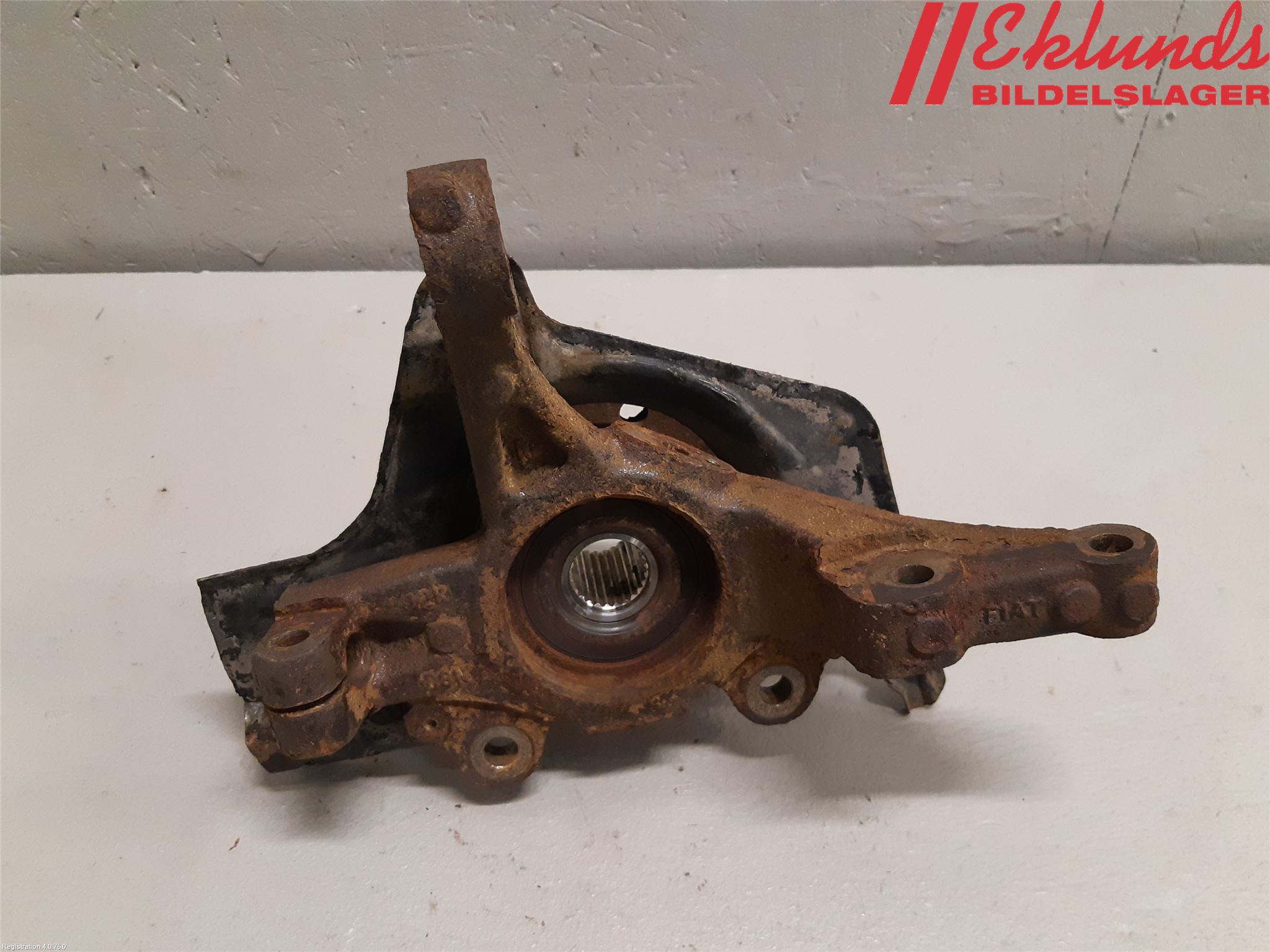 Fiat 500L 13-19 Styrspindel Lagerhus Vä