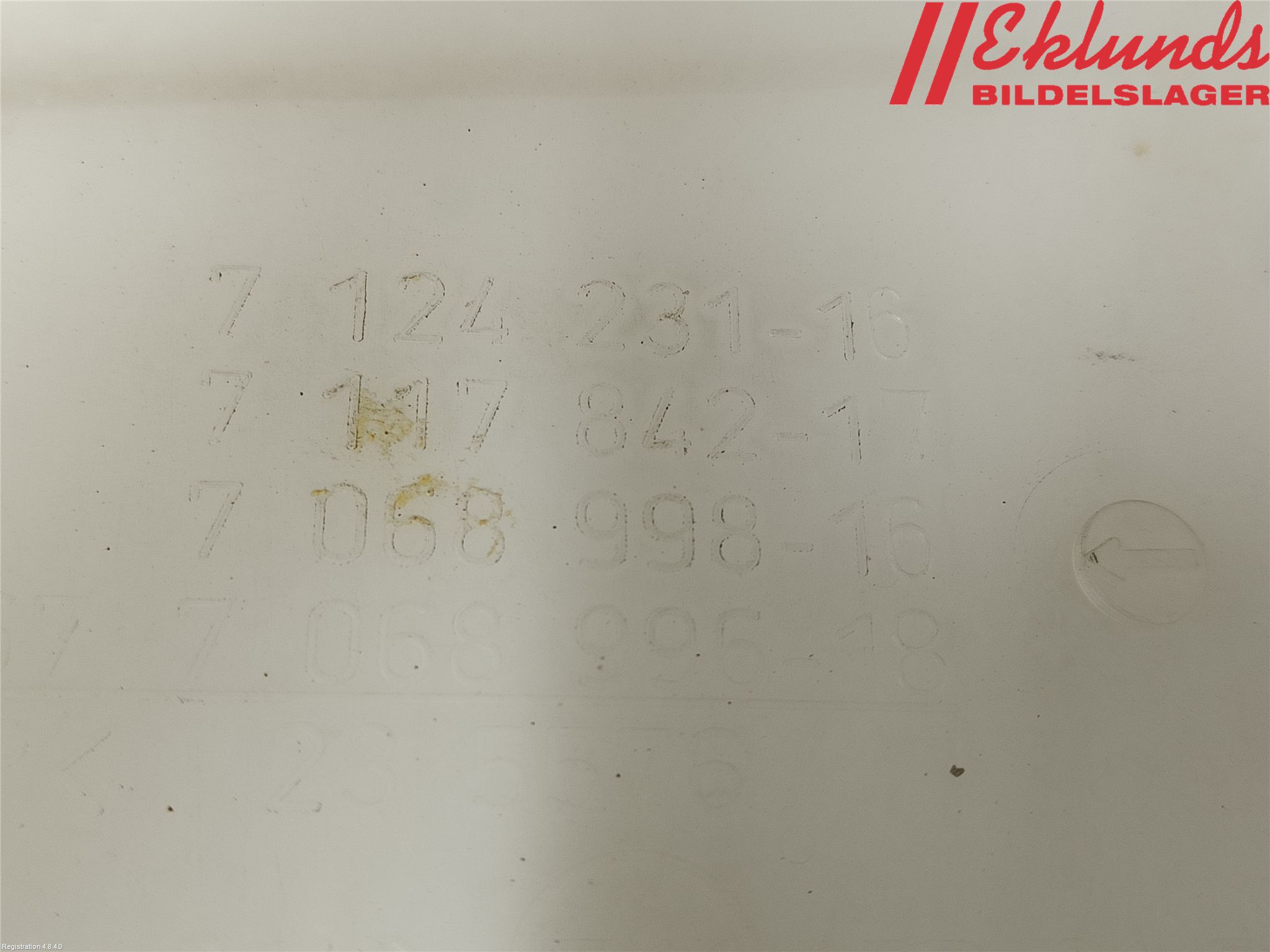 BMW 1 E87/81 5D/3D 03-11 Spolartank Vindruta