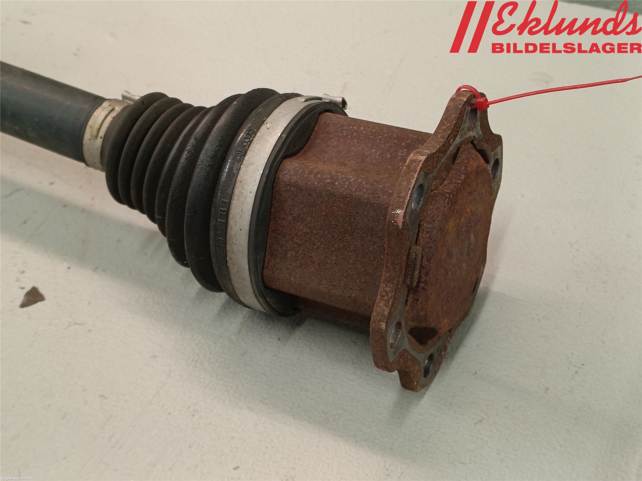 Audi A6/S6 4G 11-18 Drivaxel Fram Vänster