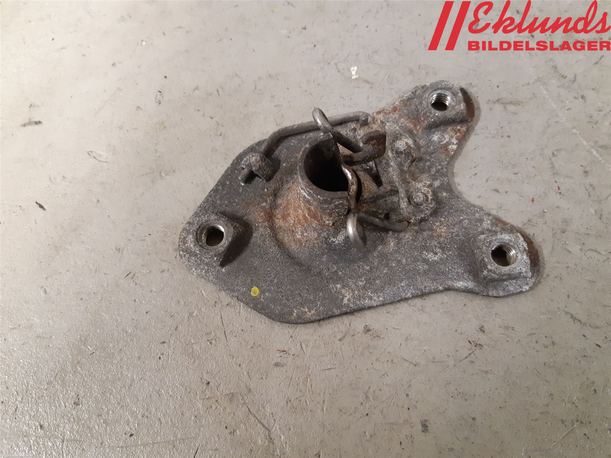 Volvo 740 84-87 Huvlås