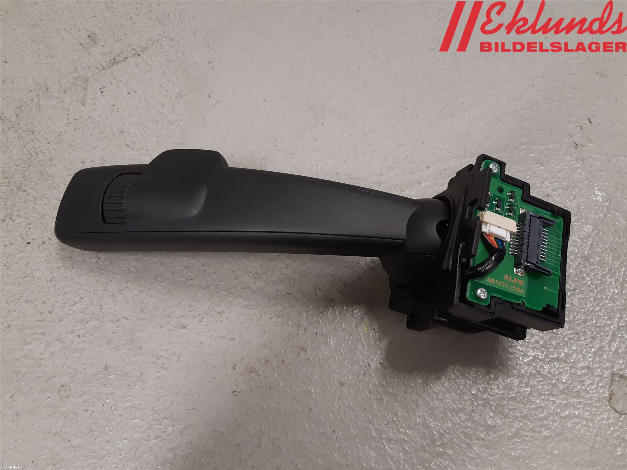 Volvo V40 12-19 Spak Torkar-Spolomk