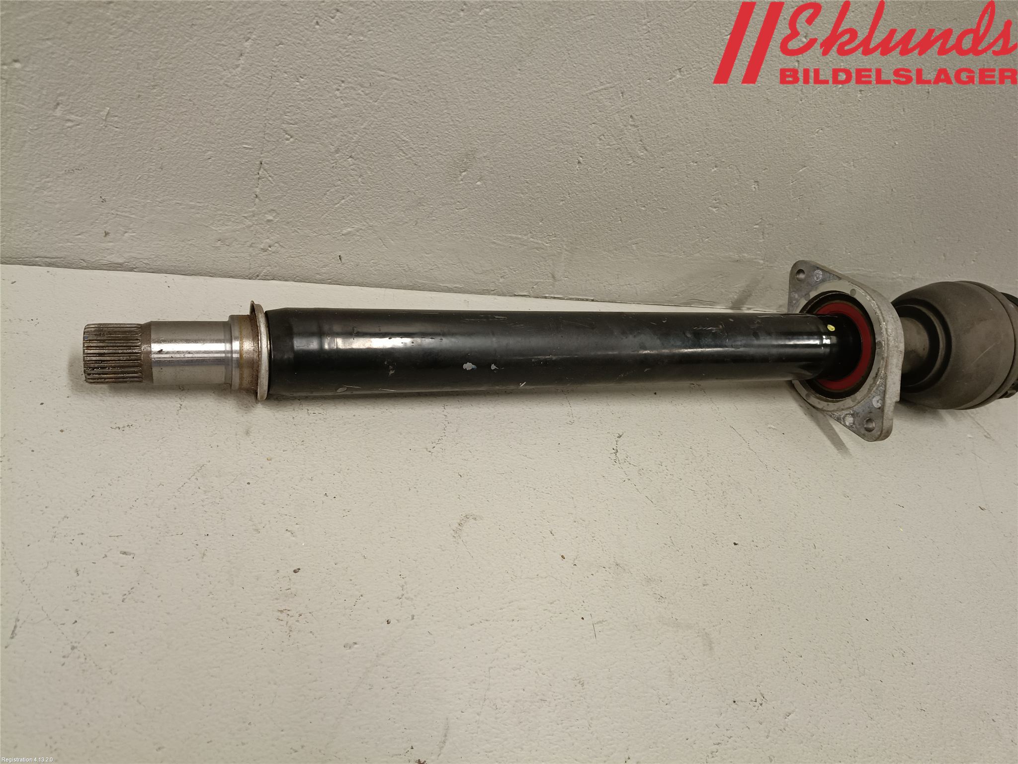 Mercedes-Benz MB GLA-KLASS (X156) 13-20 Drivaxel Fram Höger