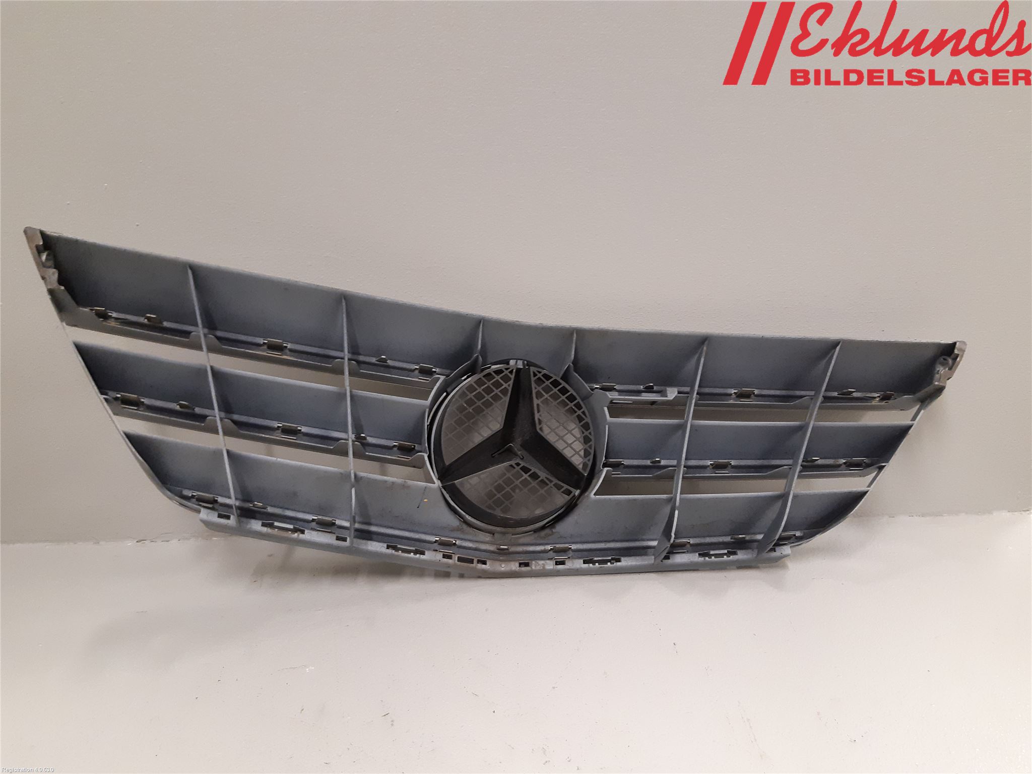 Mercedes-Benz MB B-KLASS (W245) 05-12 Grill Komp