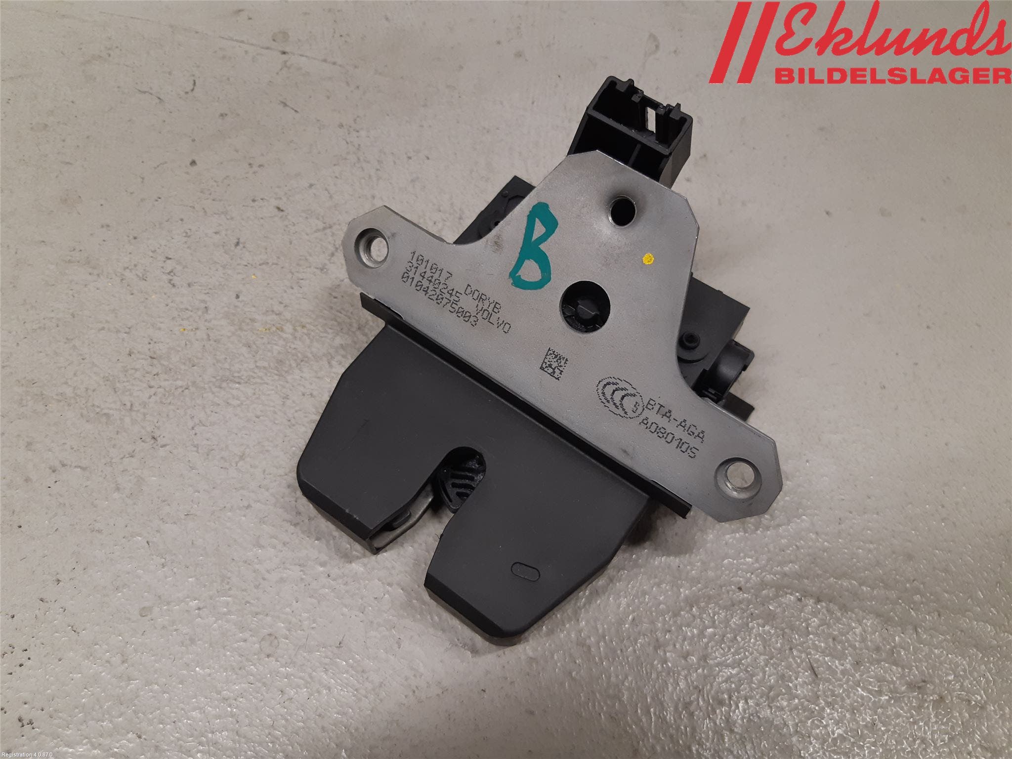 Volvo V40 12-19 Låskista Baklucka