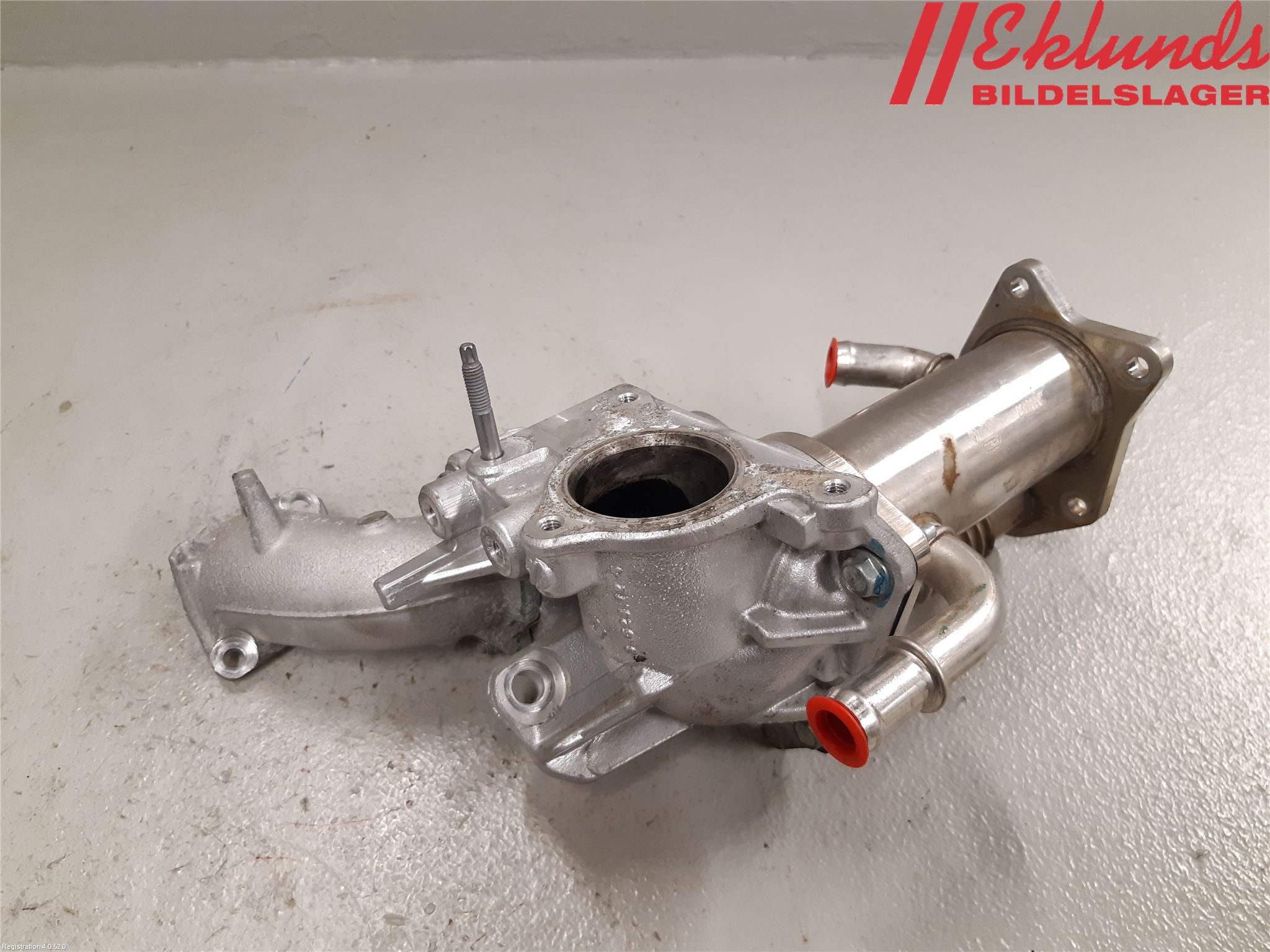 Dacia DUSTER 10-17 Avgaskylare