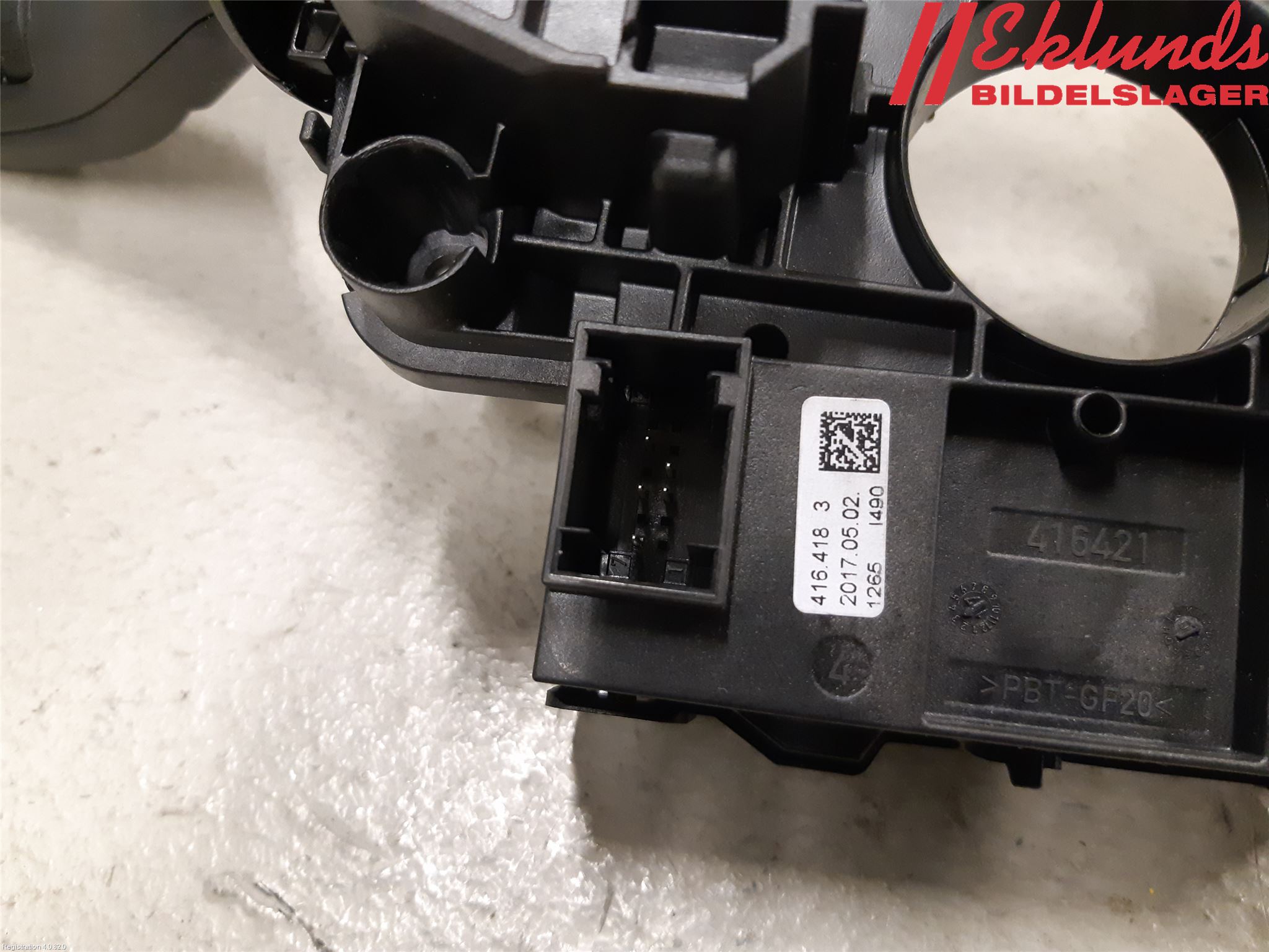 BMW 5 G30/G31/F90 17-23 Spakcentral