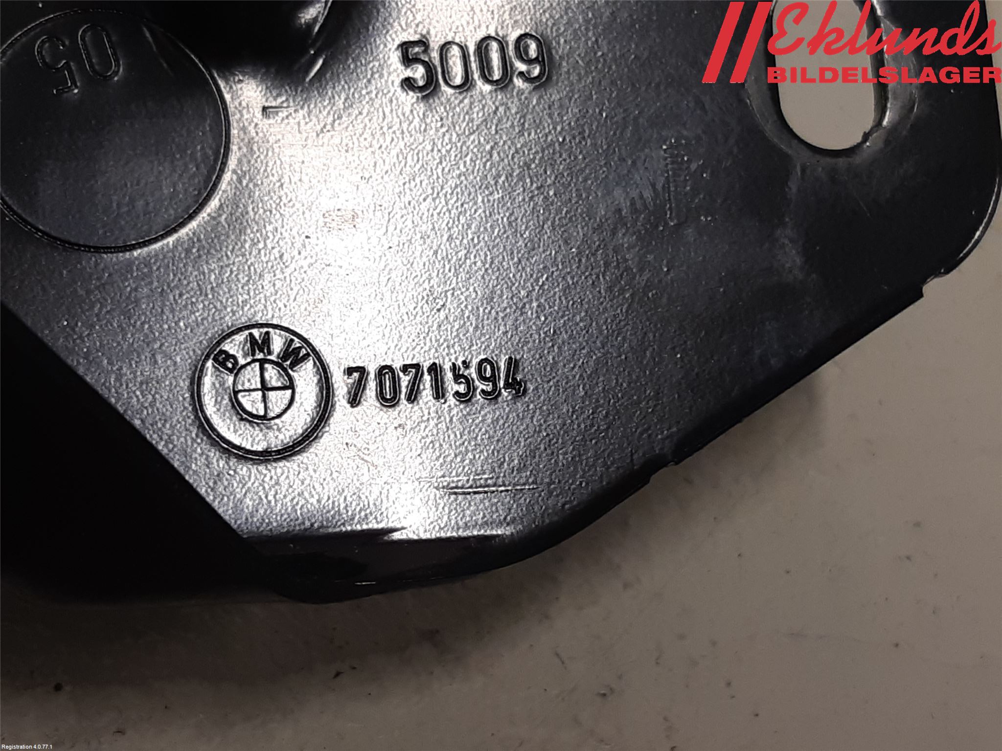 BMW X6 E71/E72   08-14 Låskista Baklucka