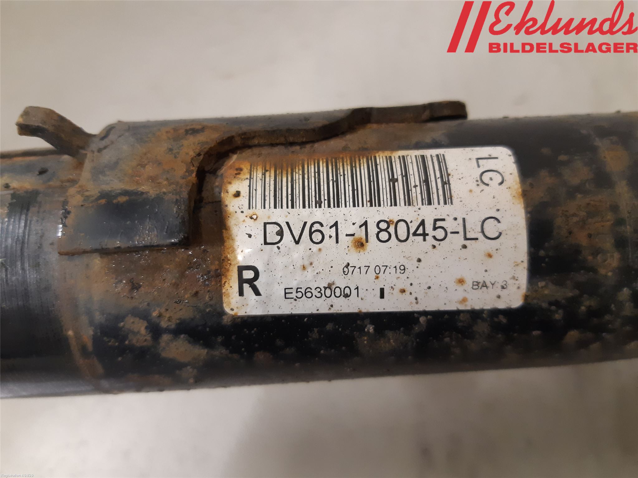 Ford TRANSIT/TOURNEO CONNECT 13-22 Fjäderben Fram Höger