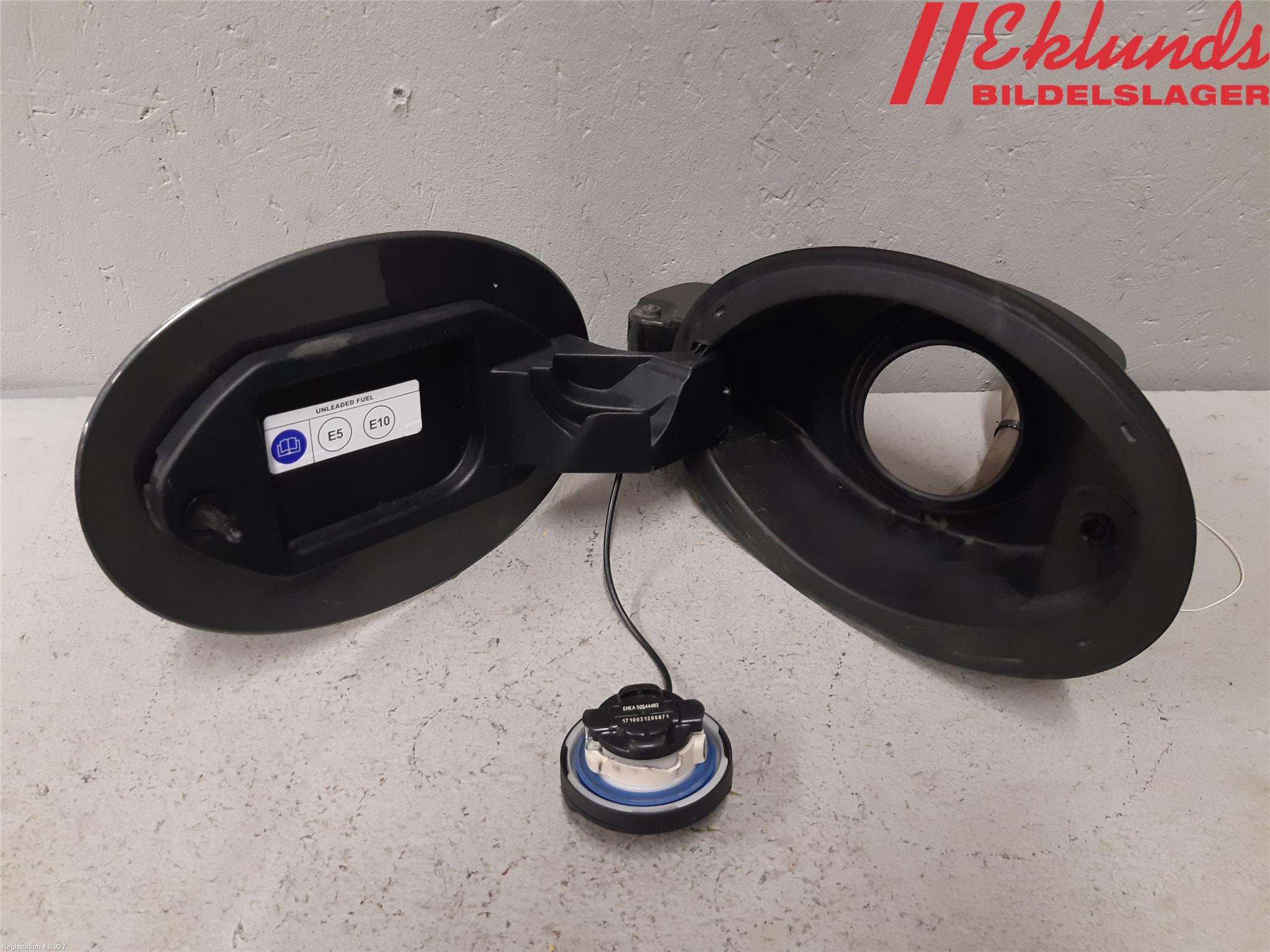 Alfa GIULIA Tanklucka