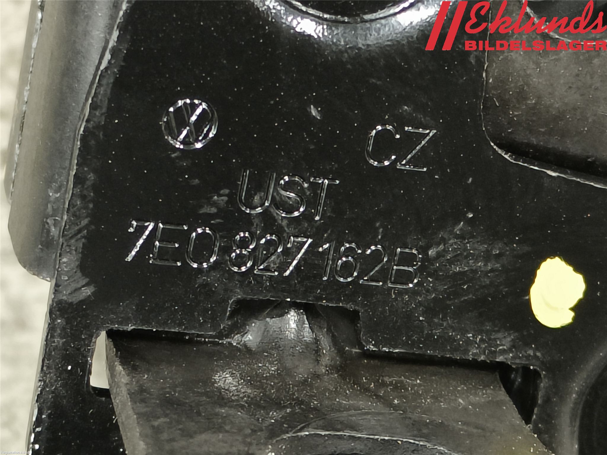 Volkswagen VW CADDY 16-20 Låskista Baklucka