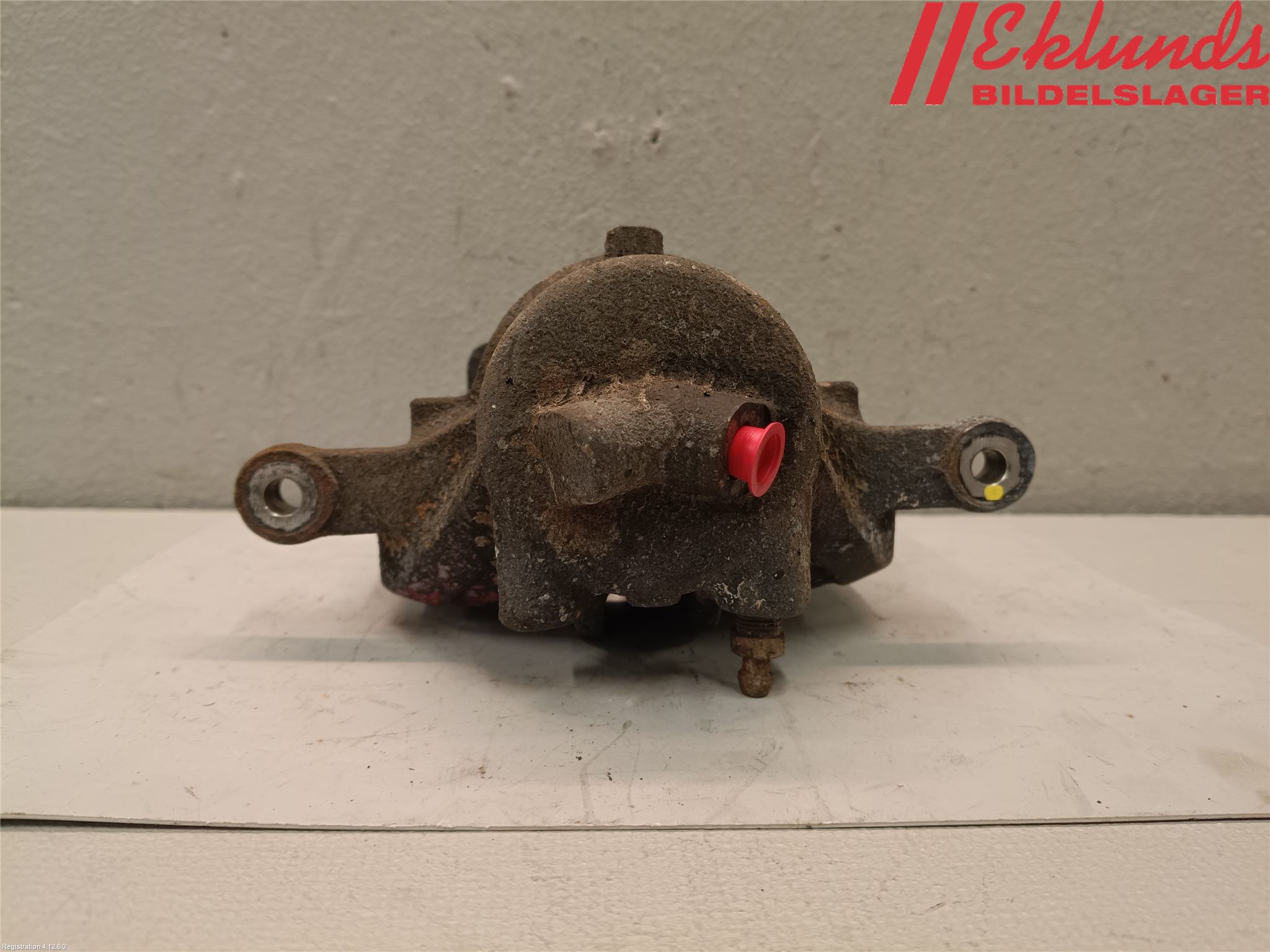 Volvo 940 91-98 Bromsok Fram Höger