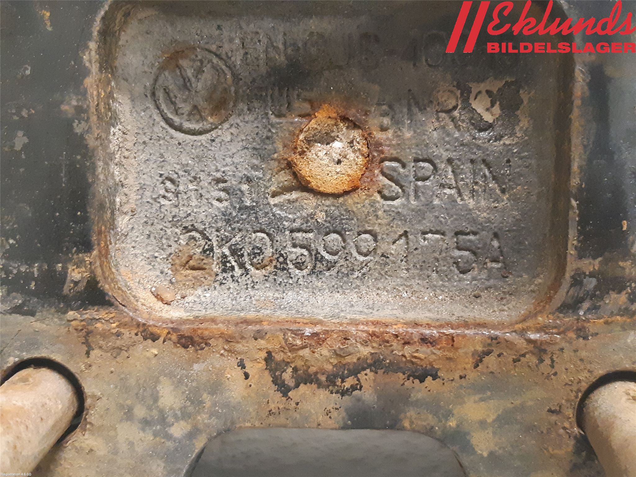 Volkswagen VW CADDY 16-20 Bladfjäderhänke Bak