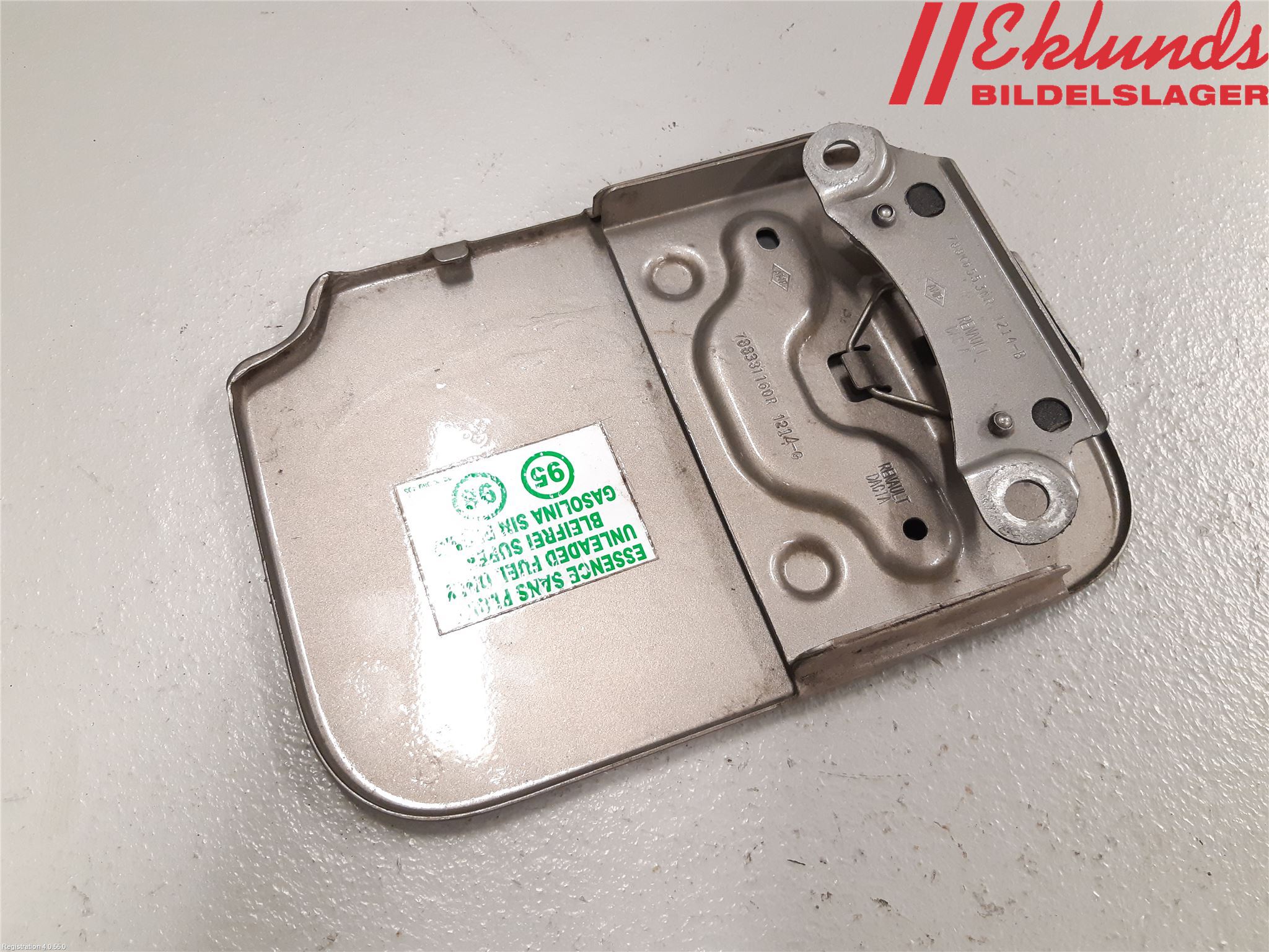 Dacia LODGY 12-18 Tanklucka