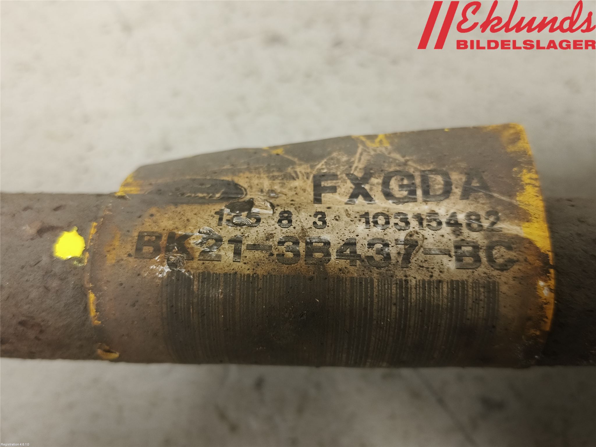 Ford TRANSIT SKÅP/BUSS 14-22 Drivaxel Fram Vänster