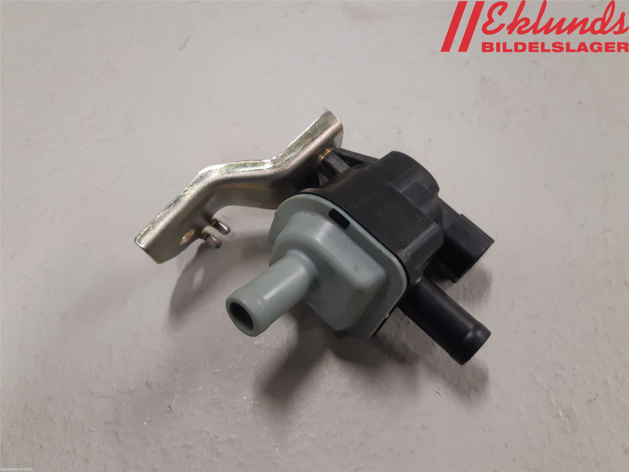 Toyota RAV4 19- Vakuumventil