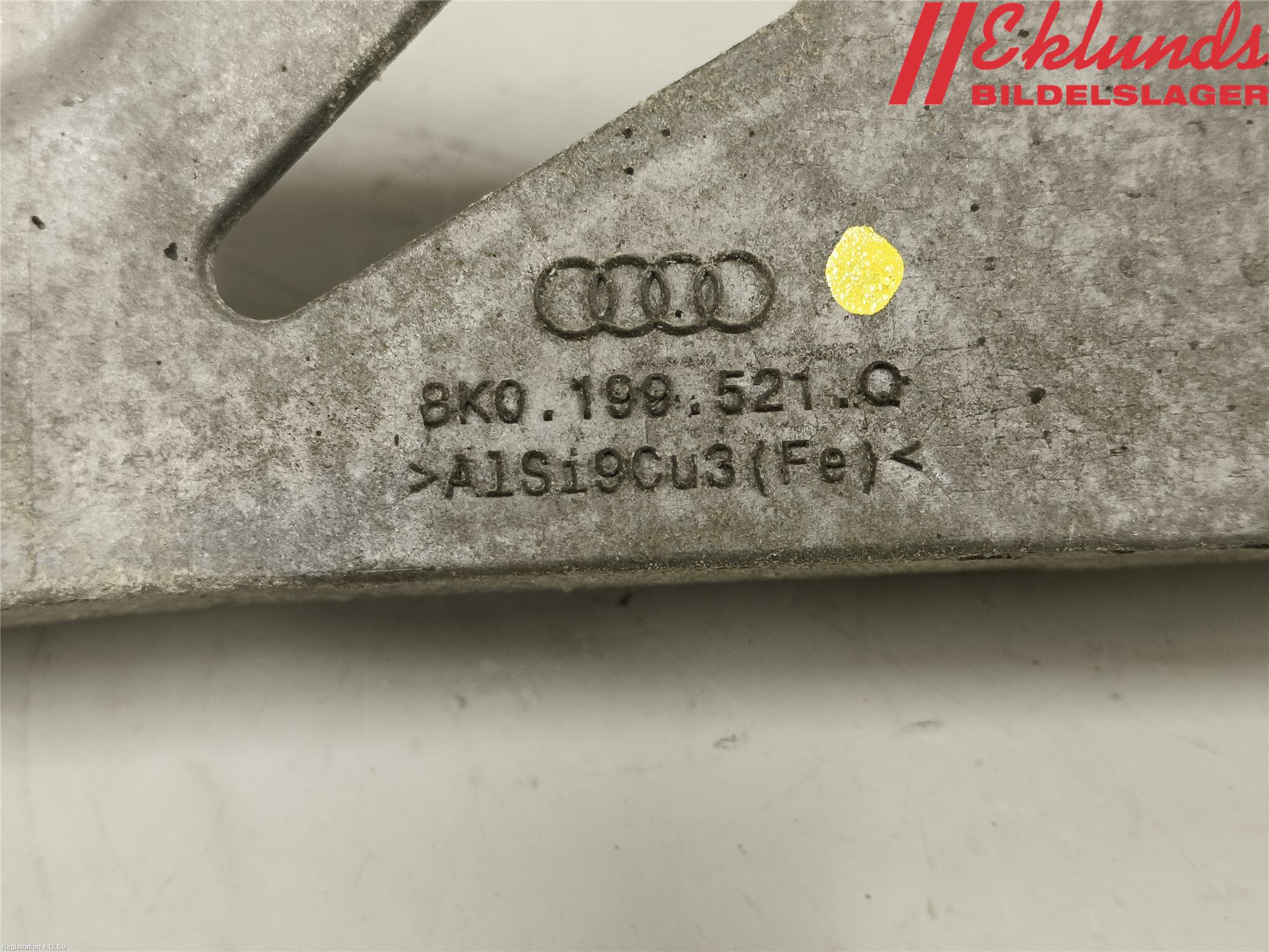 Audi A4 12-15 Motorbalk