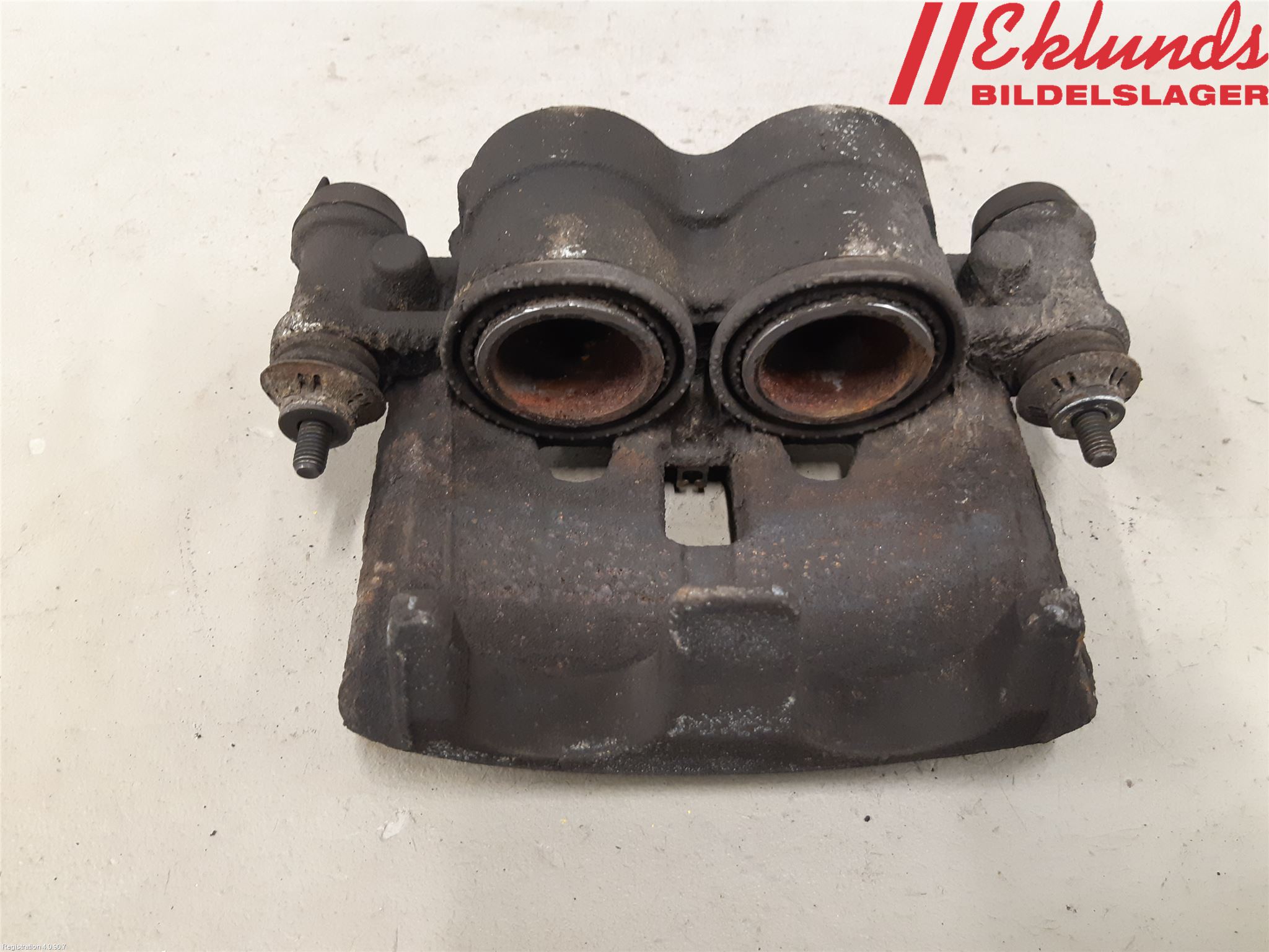 Iveco DAILY 14->> Bromsok Fram Höger