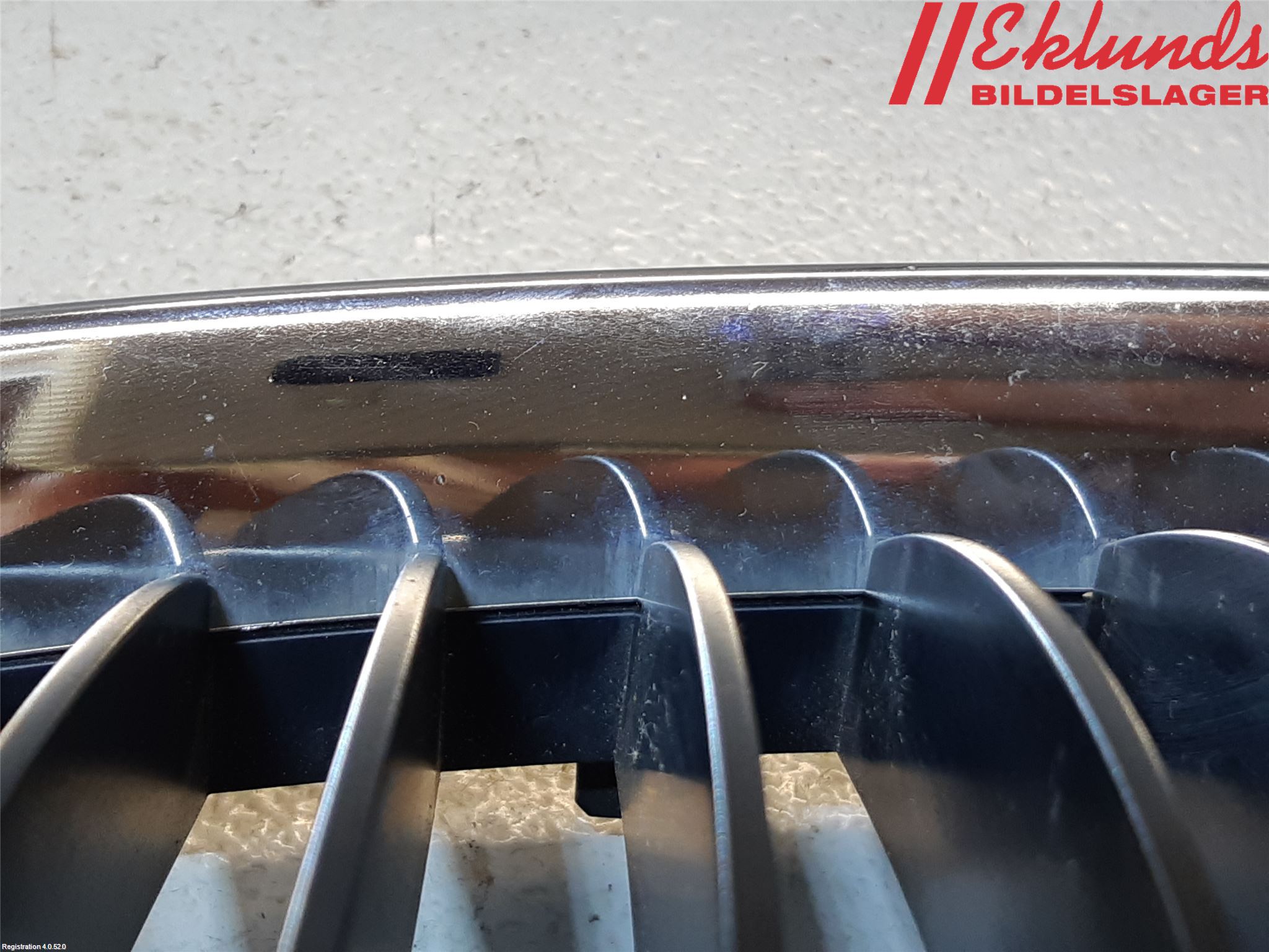 BMW 1 E87/81 5D/3D 03-11 Grilldel Vänster