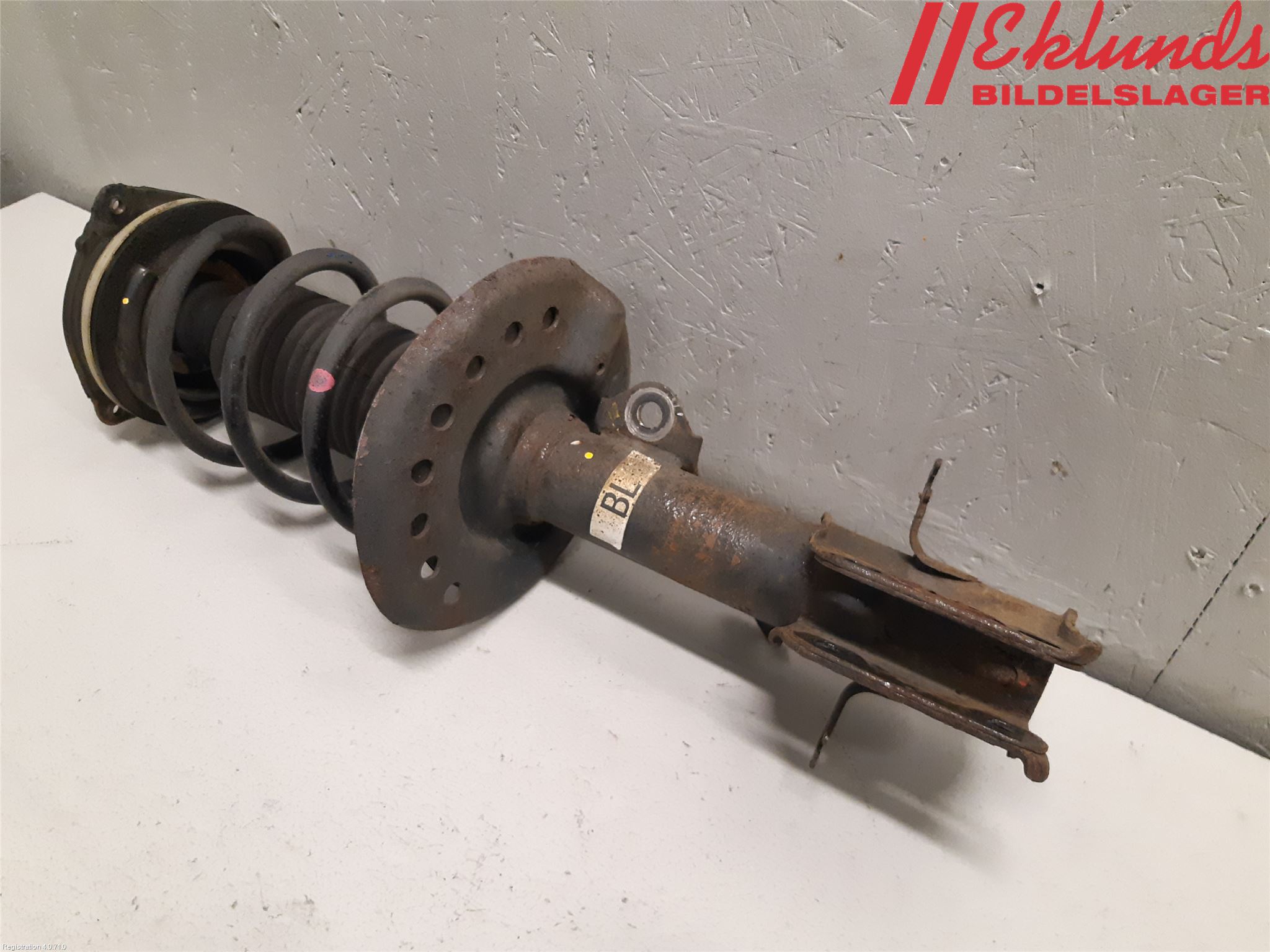 Nissan PULSAR Fjäderben Fram Vänster