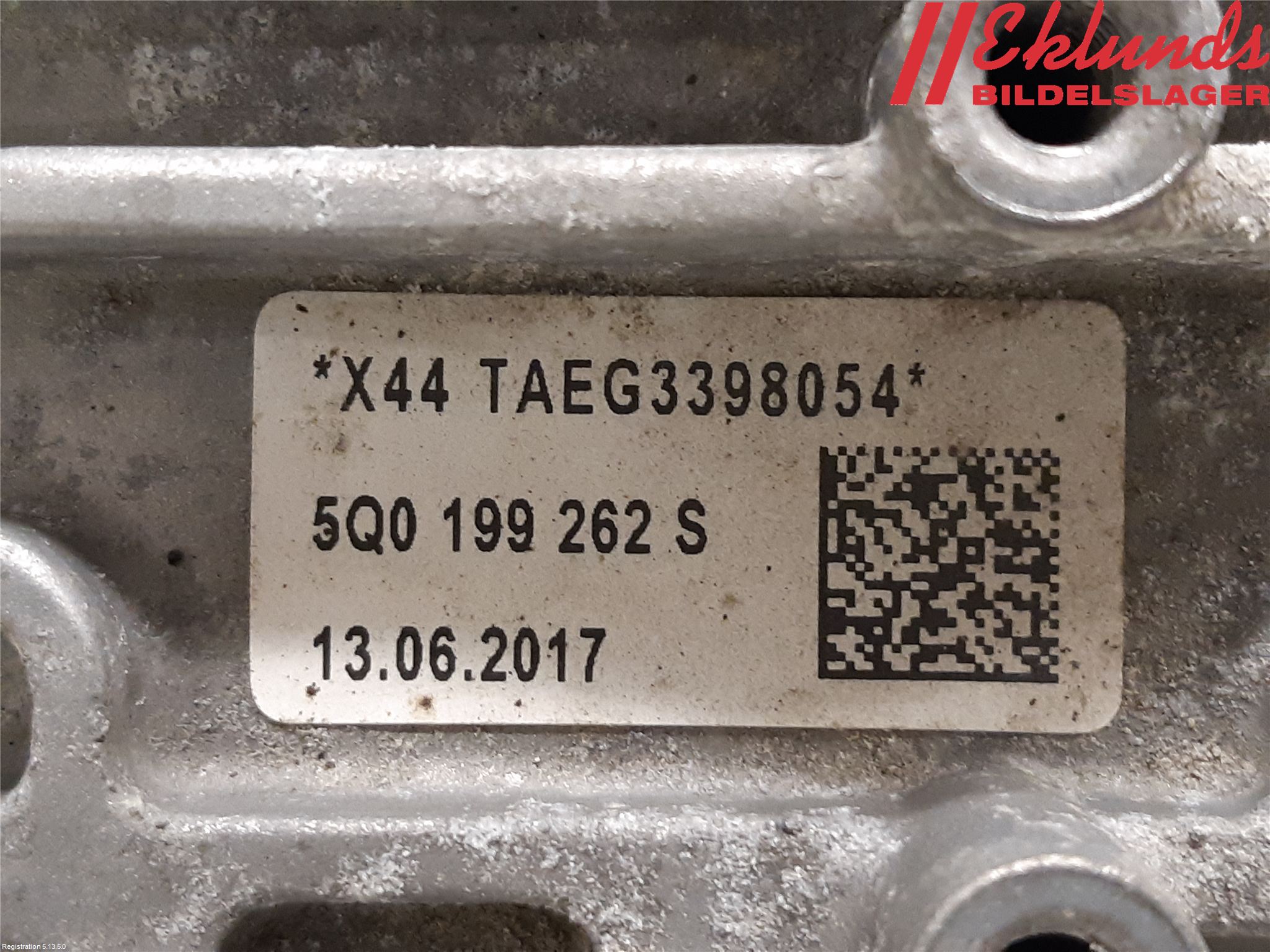 Volkswagen VW PASSAT 15-19 Motorfäste
