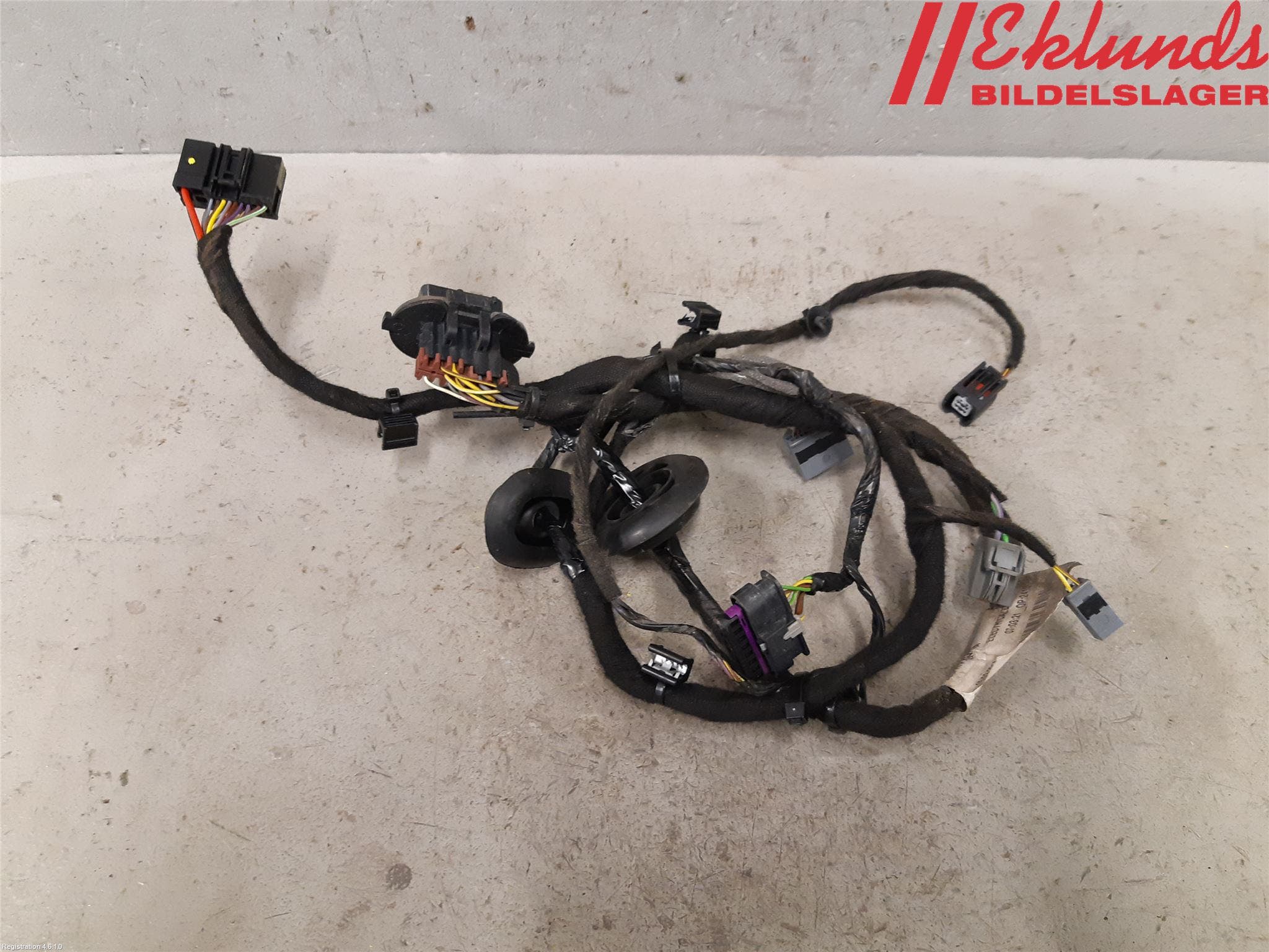 Volvo V90 17->> Kabelhärva