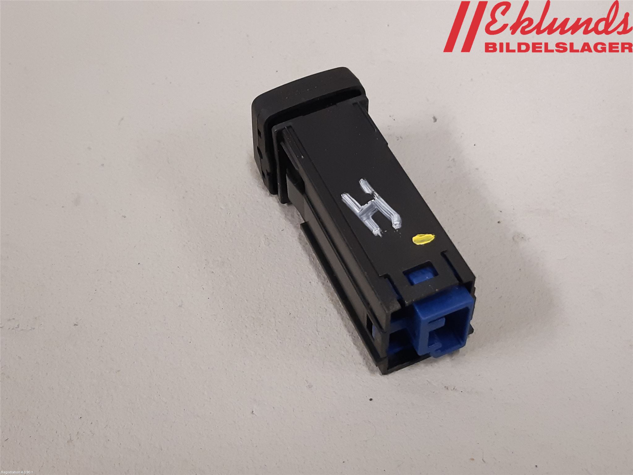 Toyota COROLLA 19- Strömställare Stolvärme