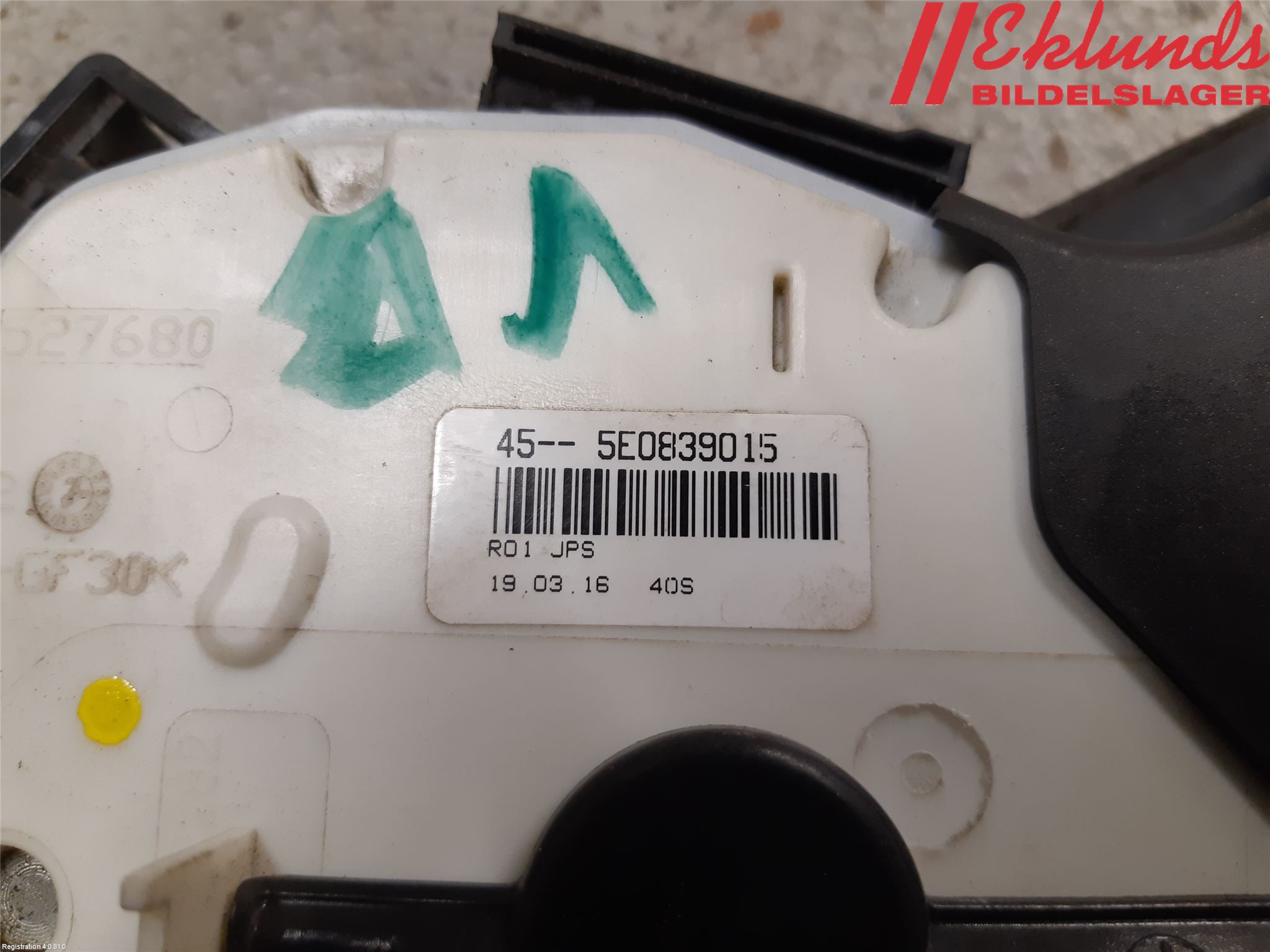 Volkswagen VW PASSAT 15-19 Låskista-Dörrlås
