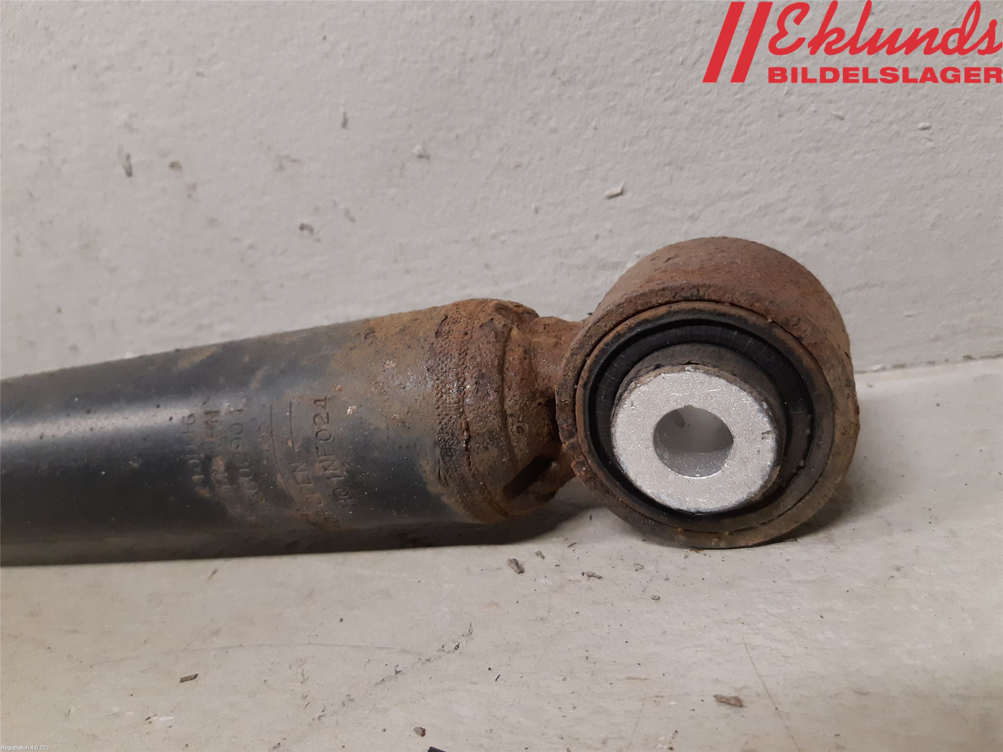 Audi Q2/SQ2 17- Stötdämpare Bak