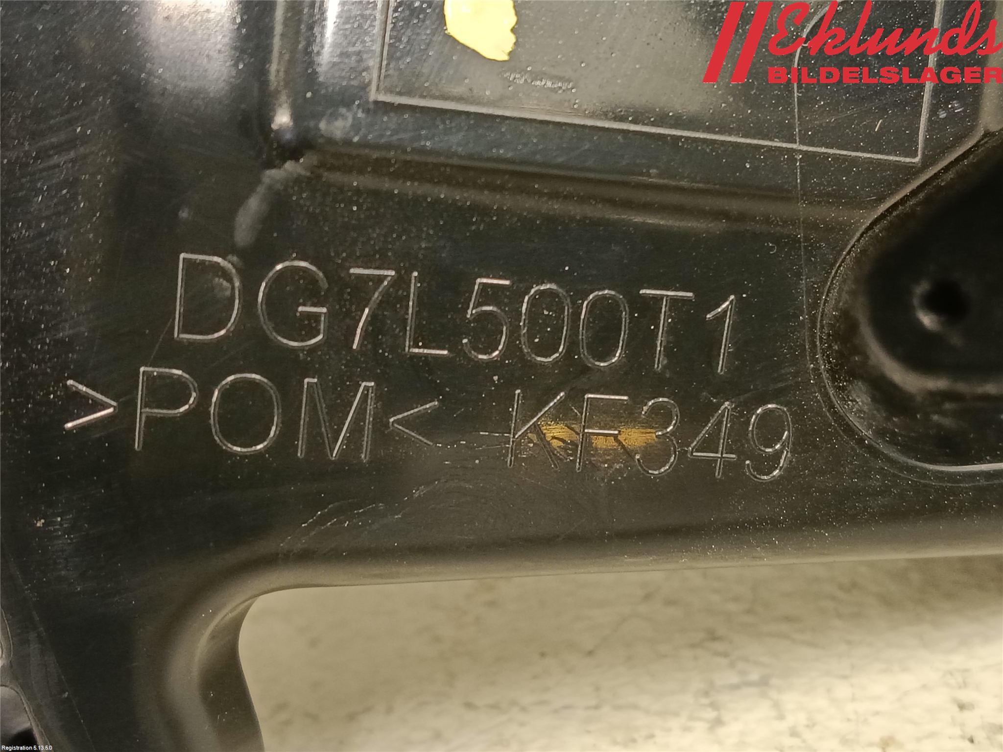 Mazda 2 (DJ) 15-22 Stötfångarfäste Fram Hö