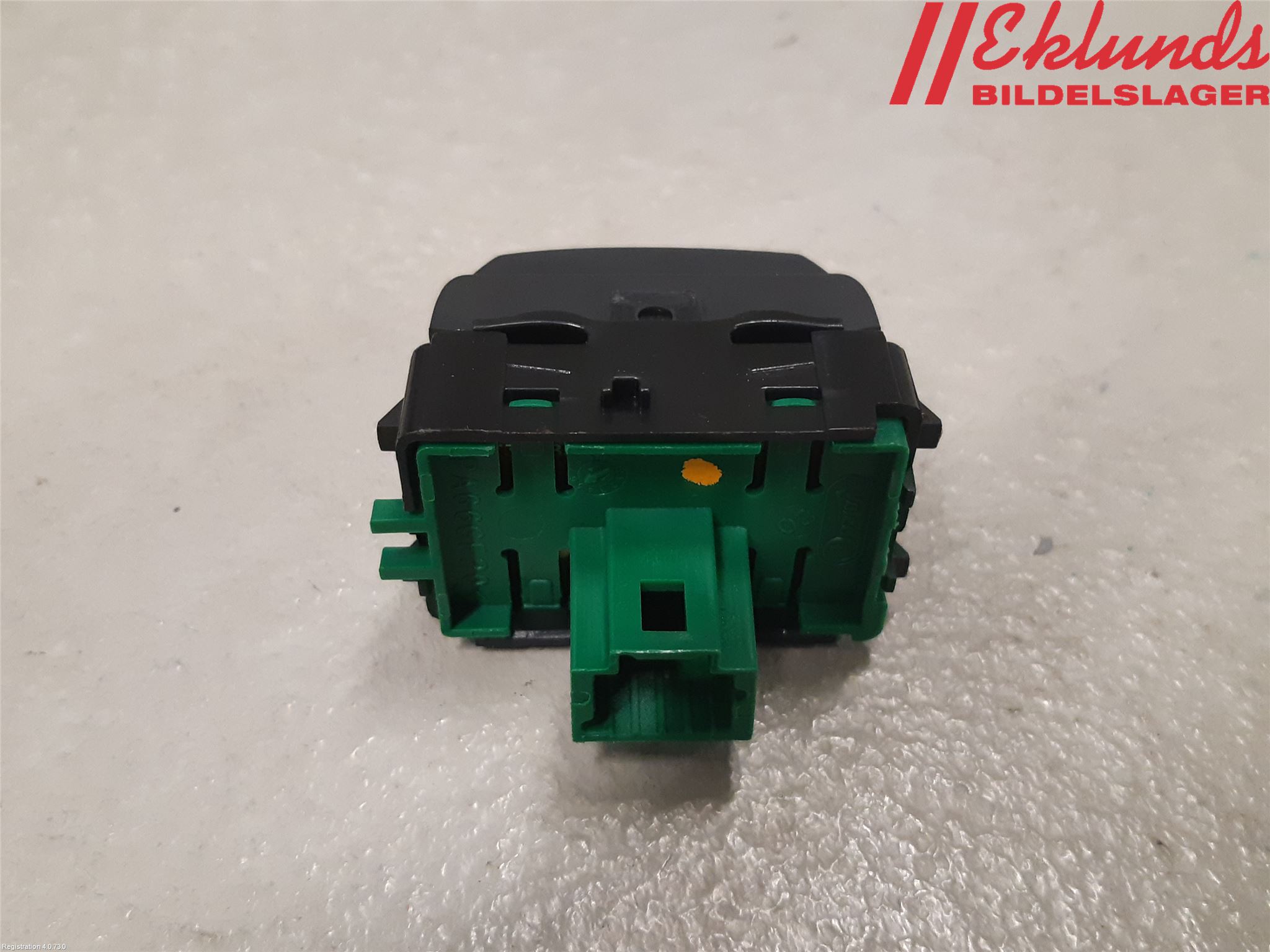 Renault TRAFIC/E-TECH 15- Strömställare Övrigt