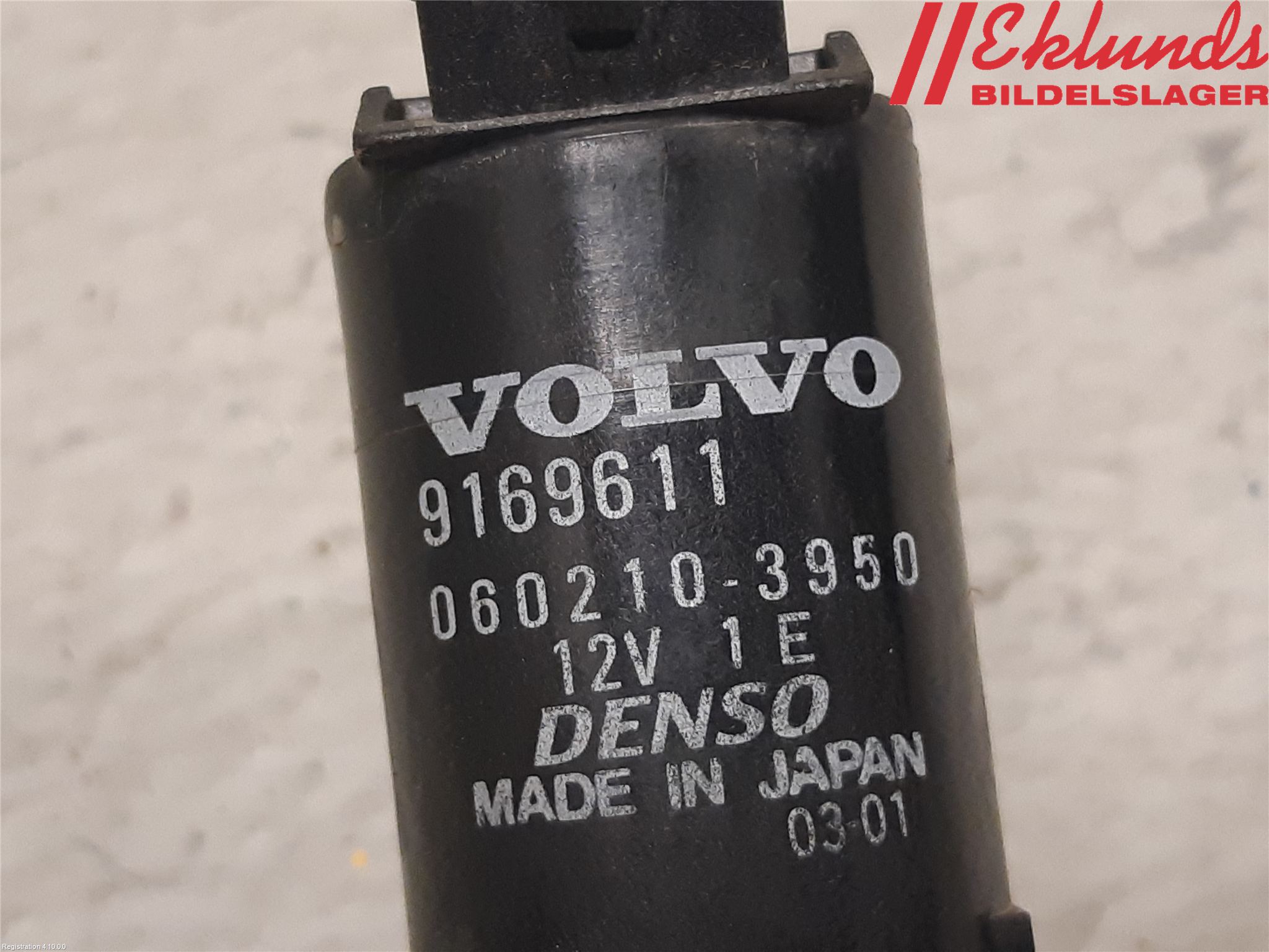 Volvo V70 00-04 Spolarpump Vindruta