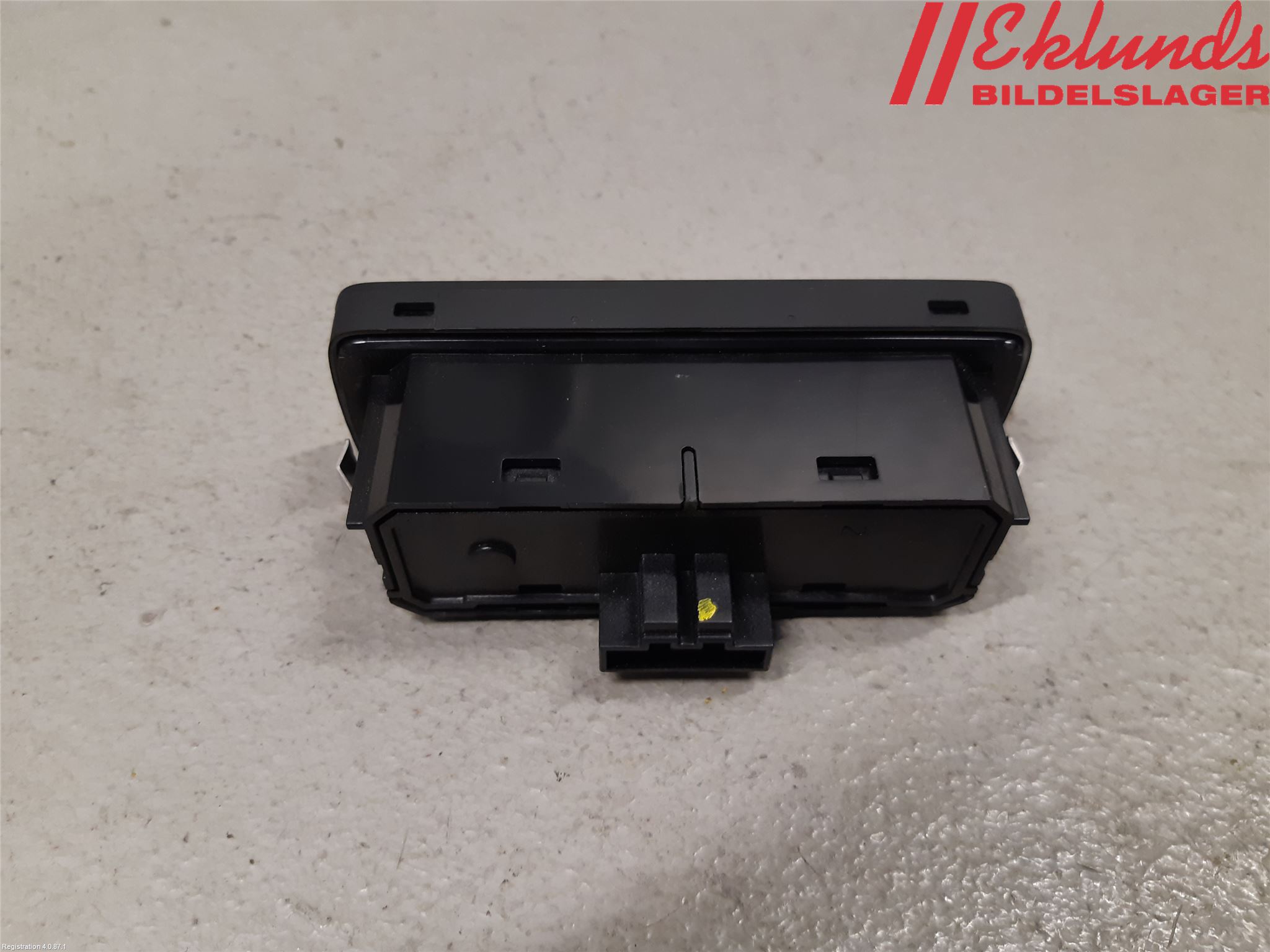 Volvo V60 19- Strömställare Baklucka