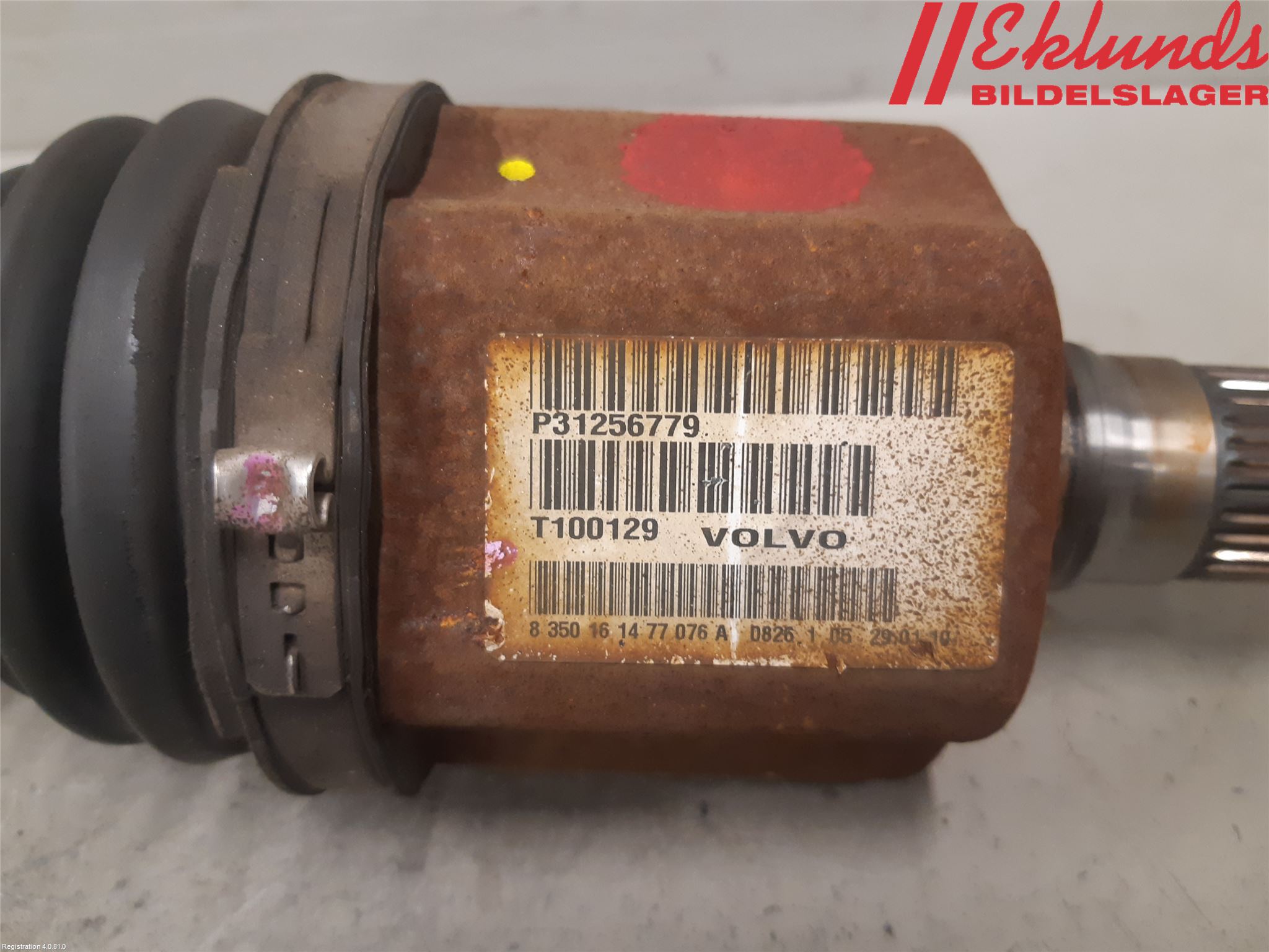 Volvo V70 08-13 Drivaxel Fram Vänster