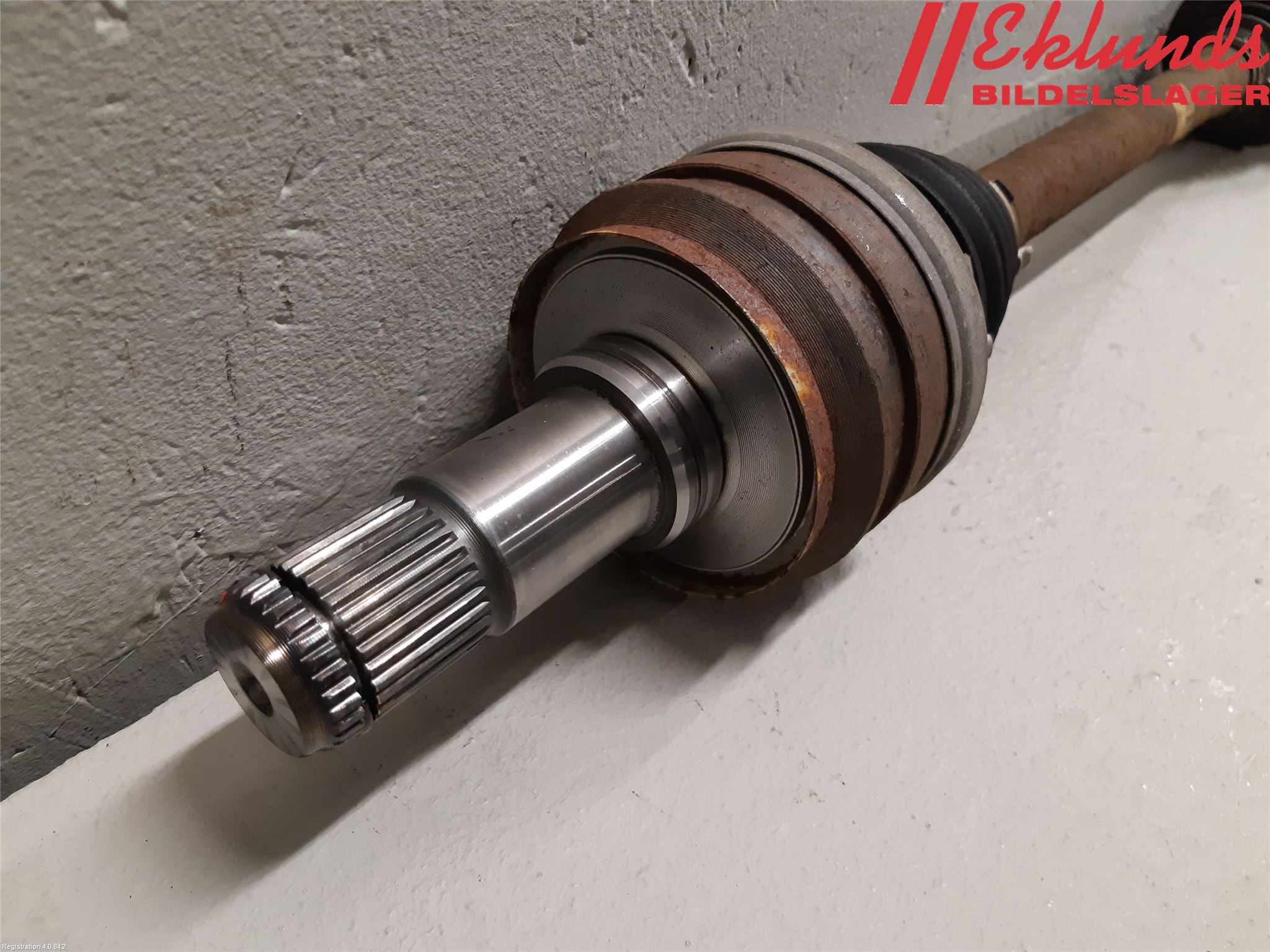 Lexus IS 250/350 14-20 Drivaxel Bak Vänster