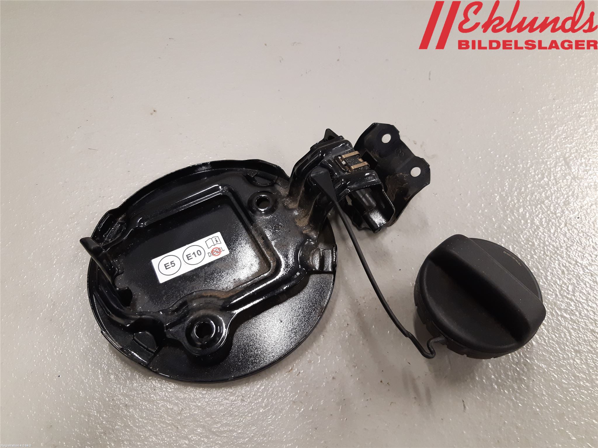 Toyota YARIS XP130 15-20 Tanklucka