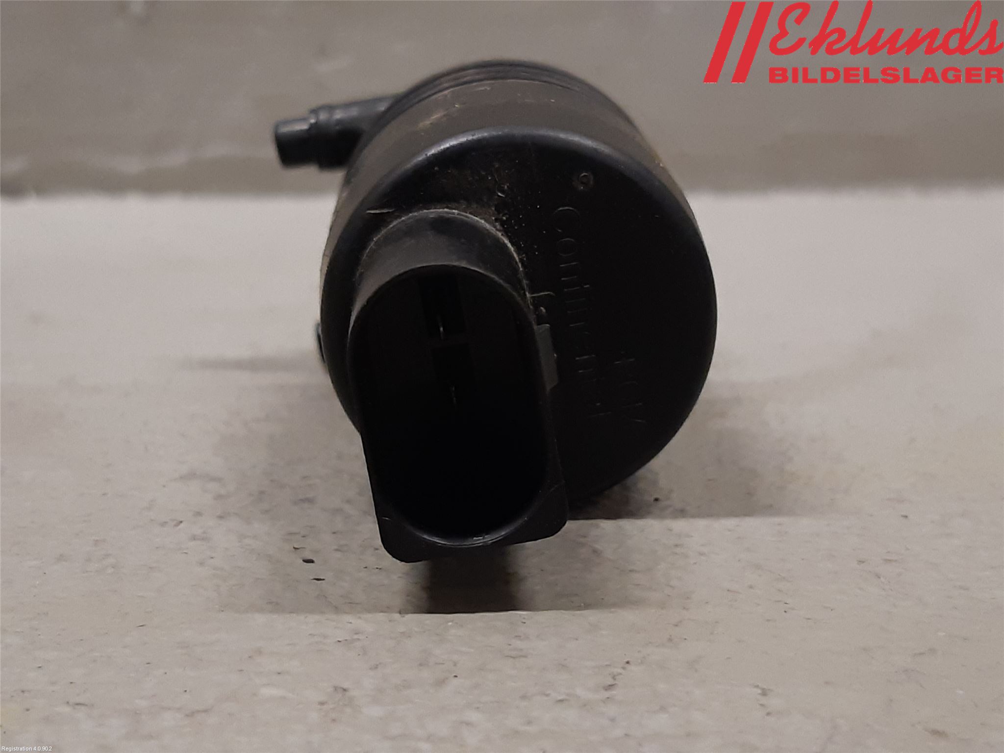 Mercedes-Benz MB E-KLASS (W212) 09-16 Spolarpump Vindruta