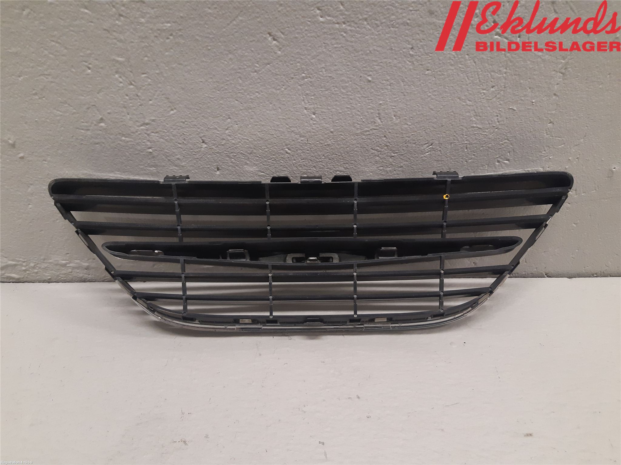 Saab 9-3 VER 2 Grilldel Mitt