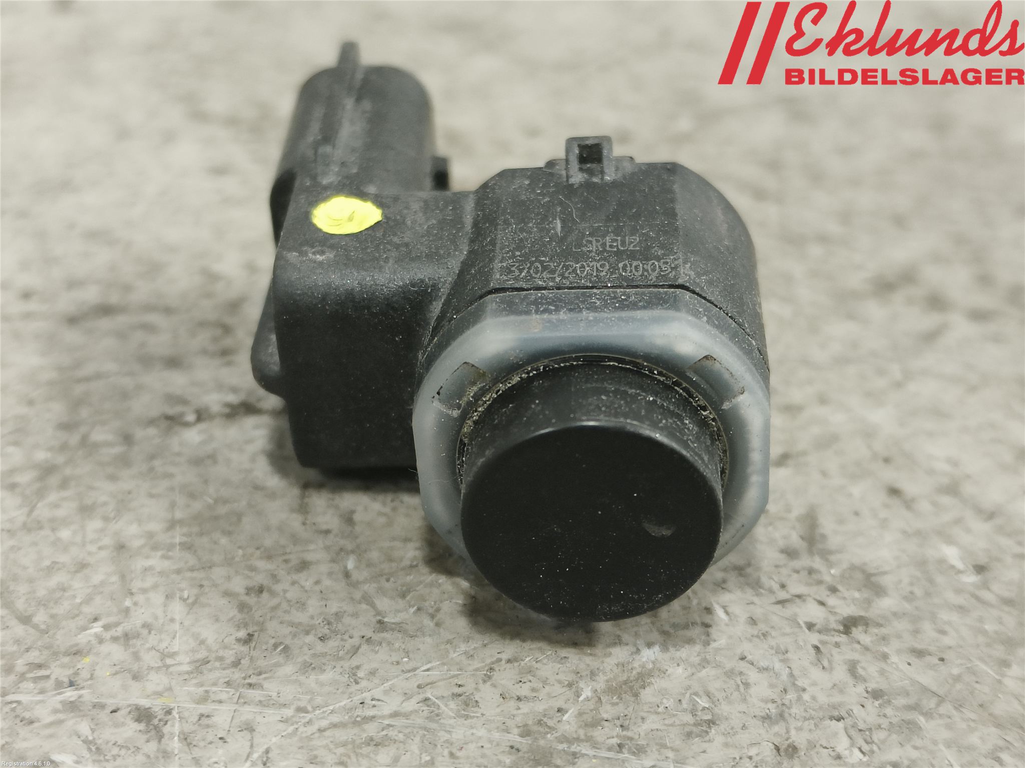 Nissan NV300 16-22 Parkeringshjälp Backsensor