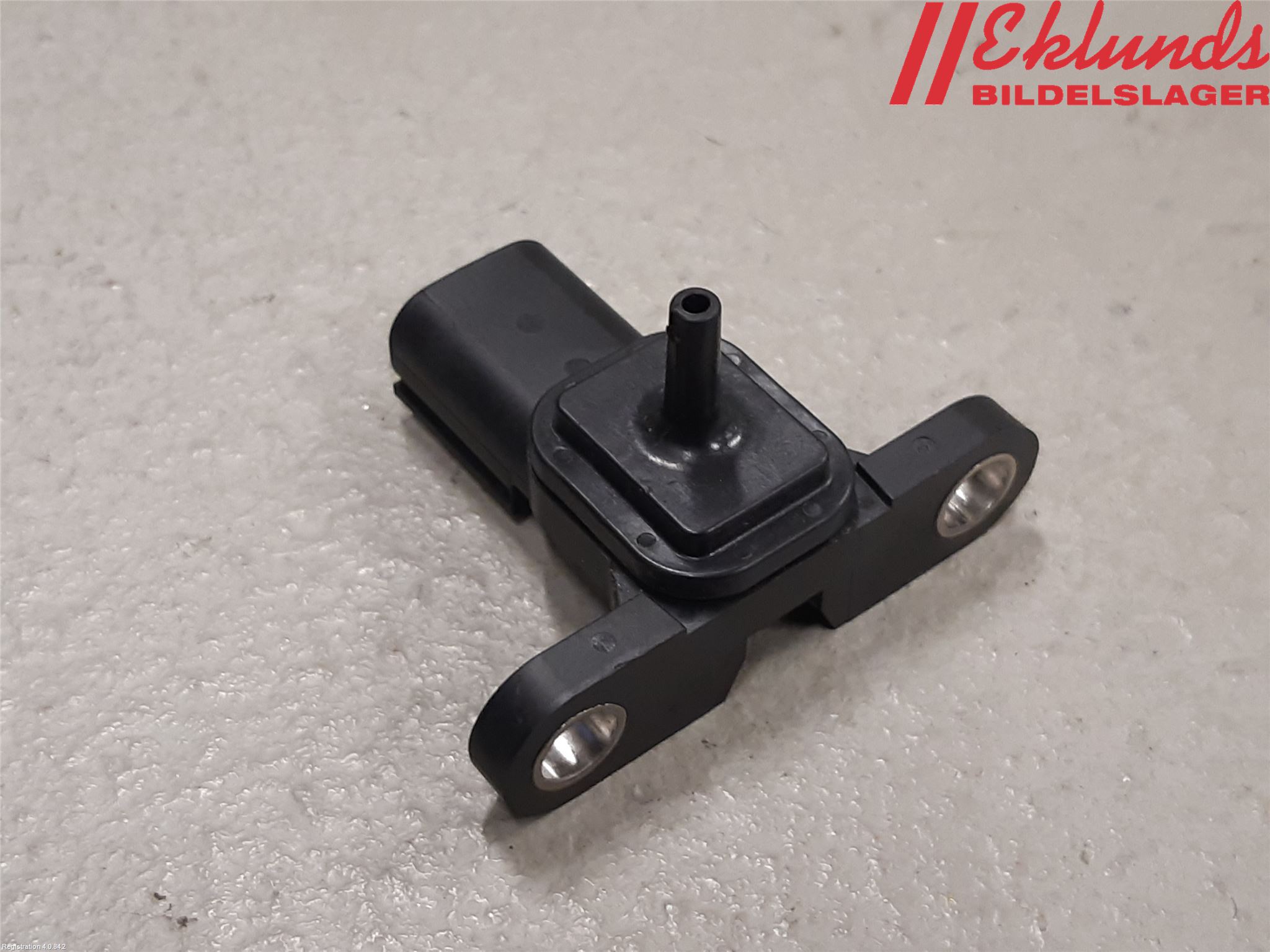 Toyota YARIS XP21 20- Vakuumventil