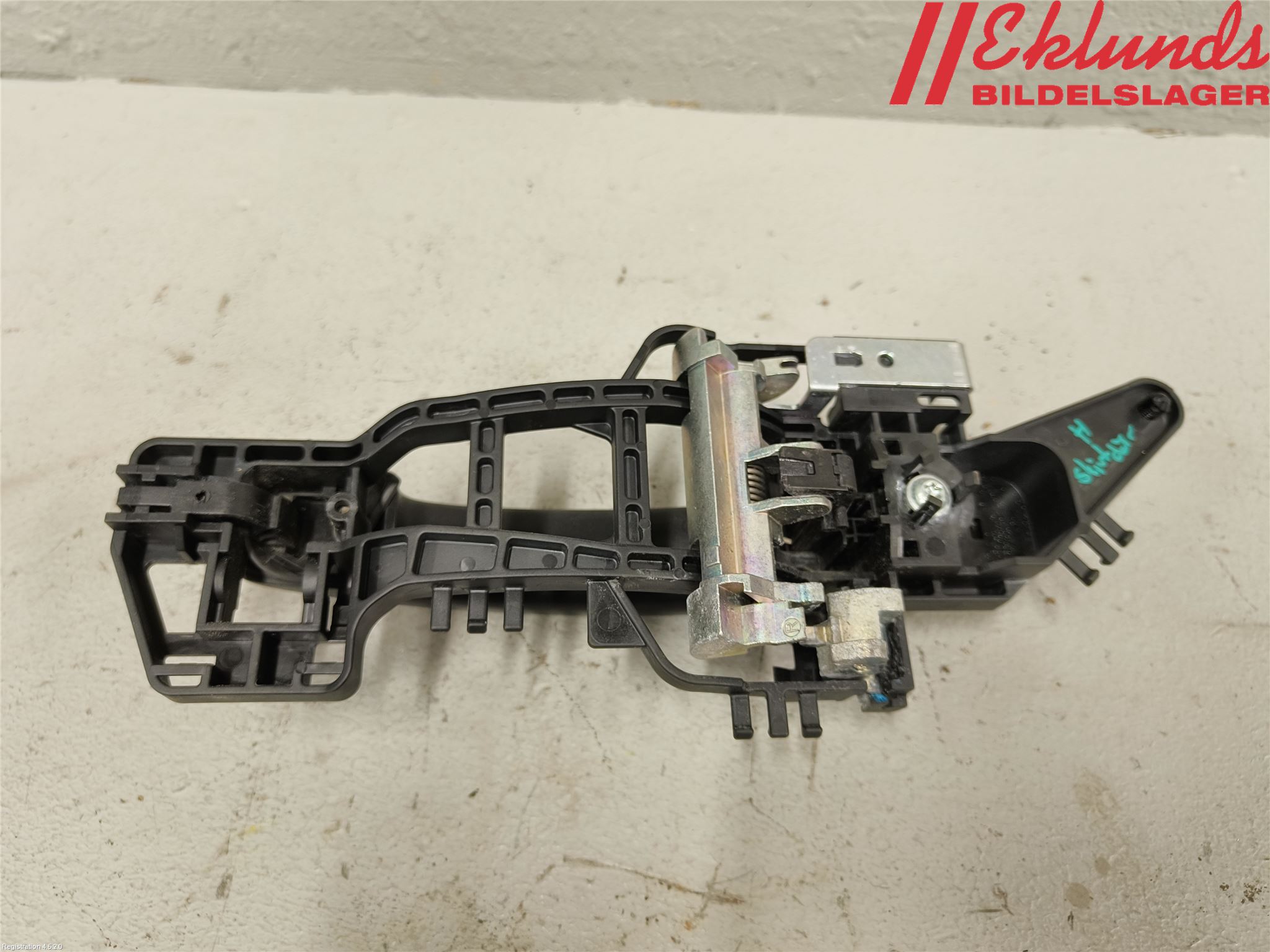 Ford TRANSIT/TOURNEO CONNECT 13-22 Dörrhandtag Yttre Hö