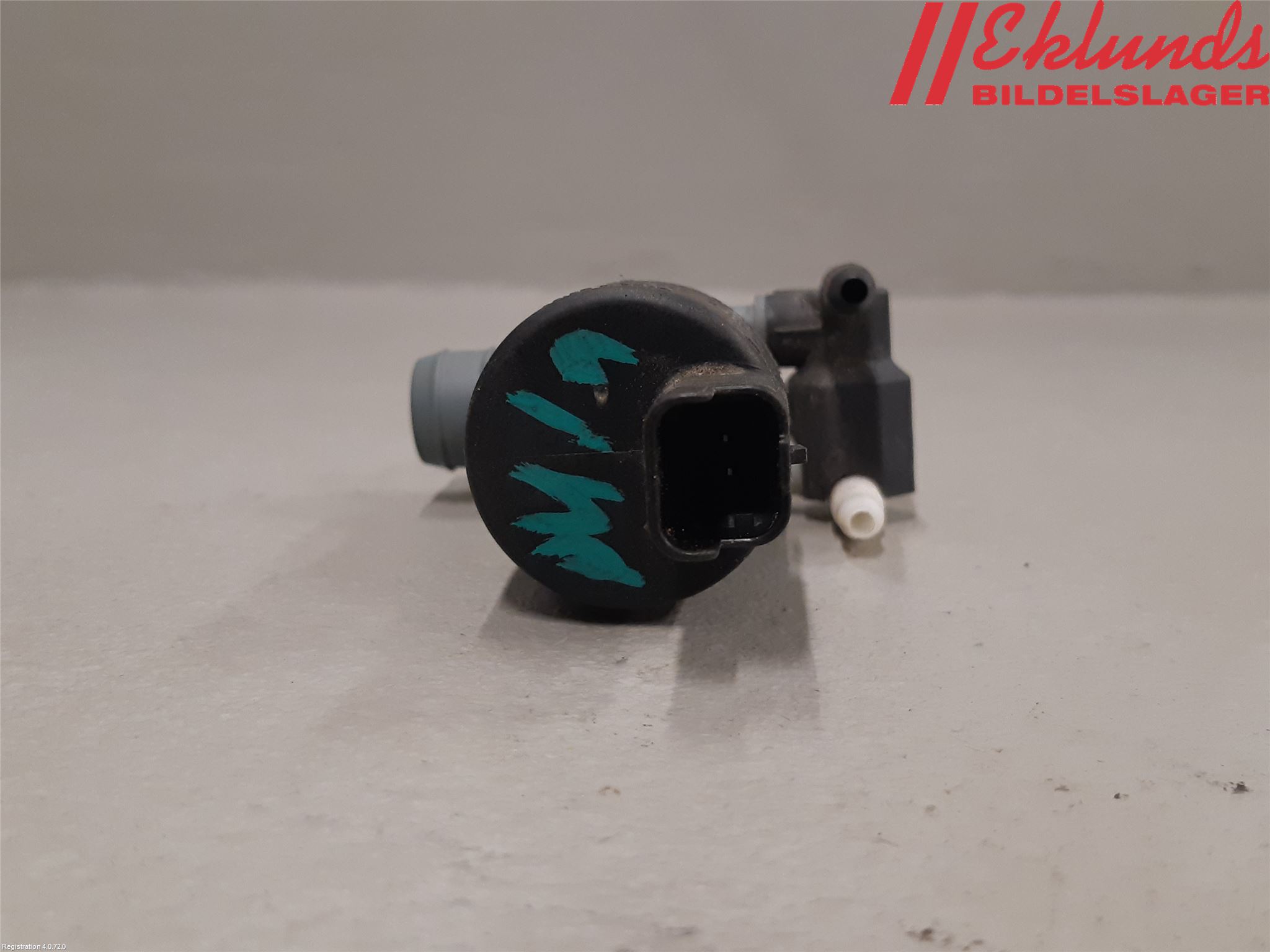 Nissan QASHQAI 14-17 Spolarpump Vindruta
