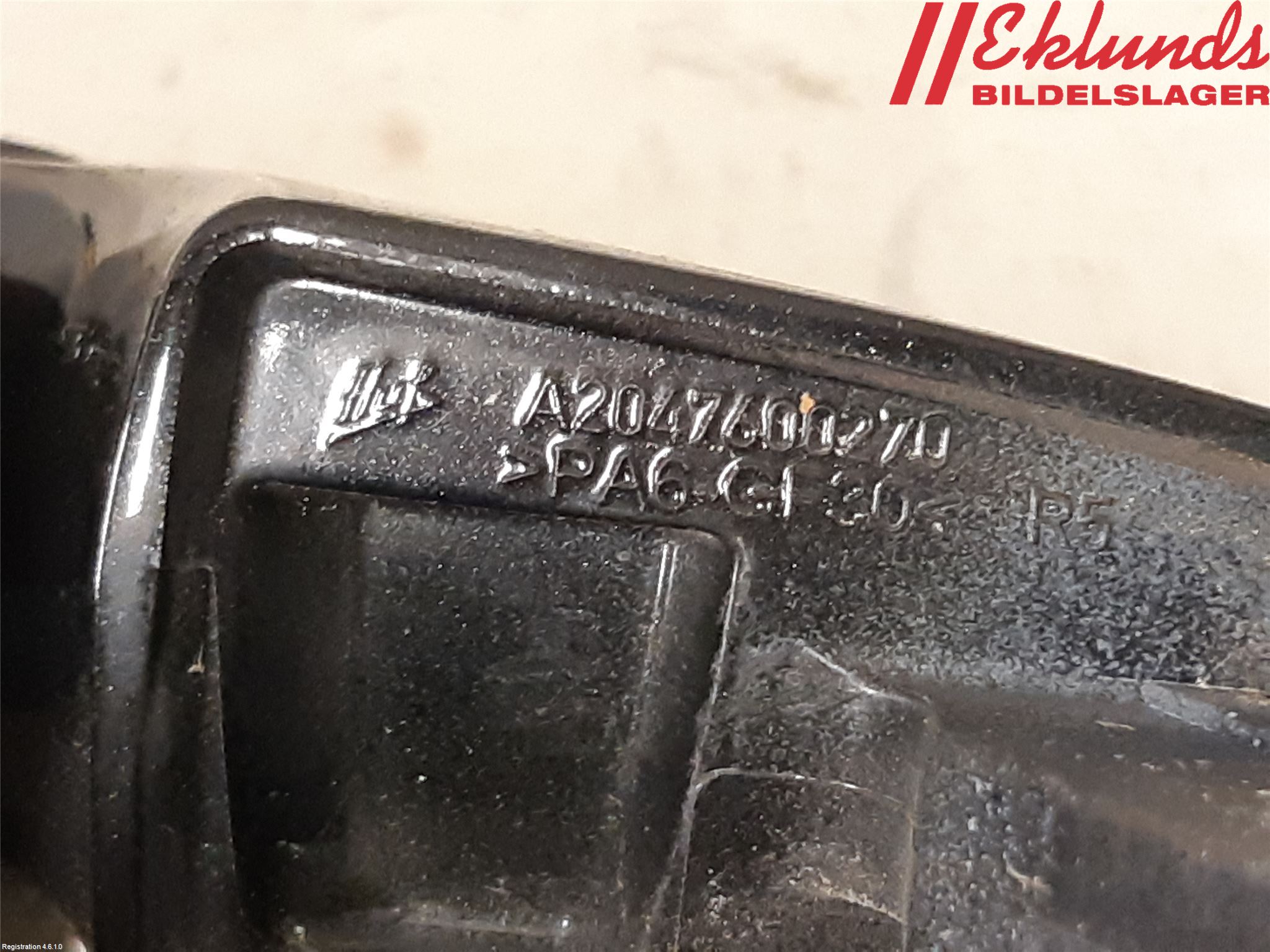 Mercedes-Benz MB E-KLASS (W212) 09-16 Dörrhandtag Yttre Hö