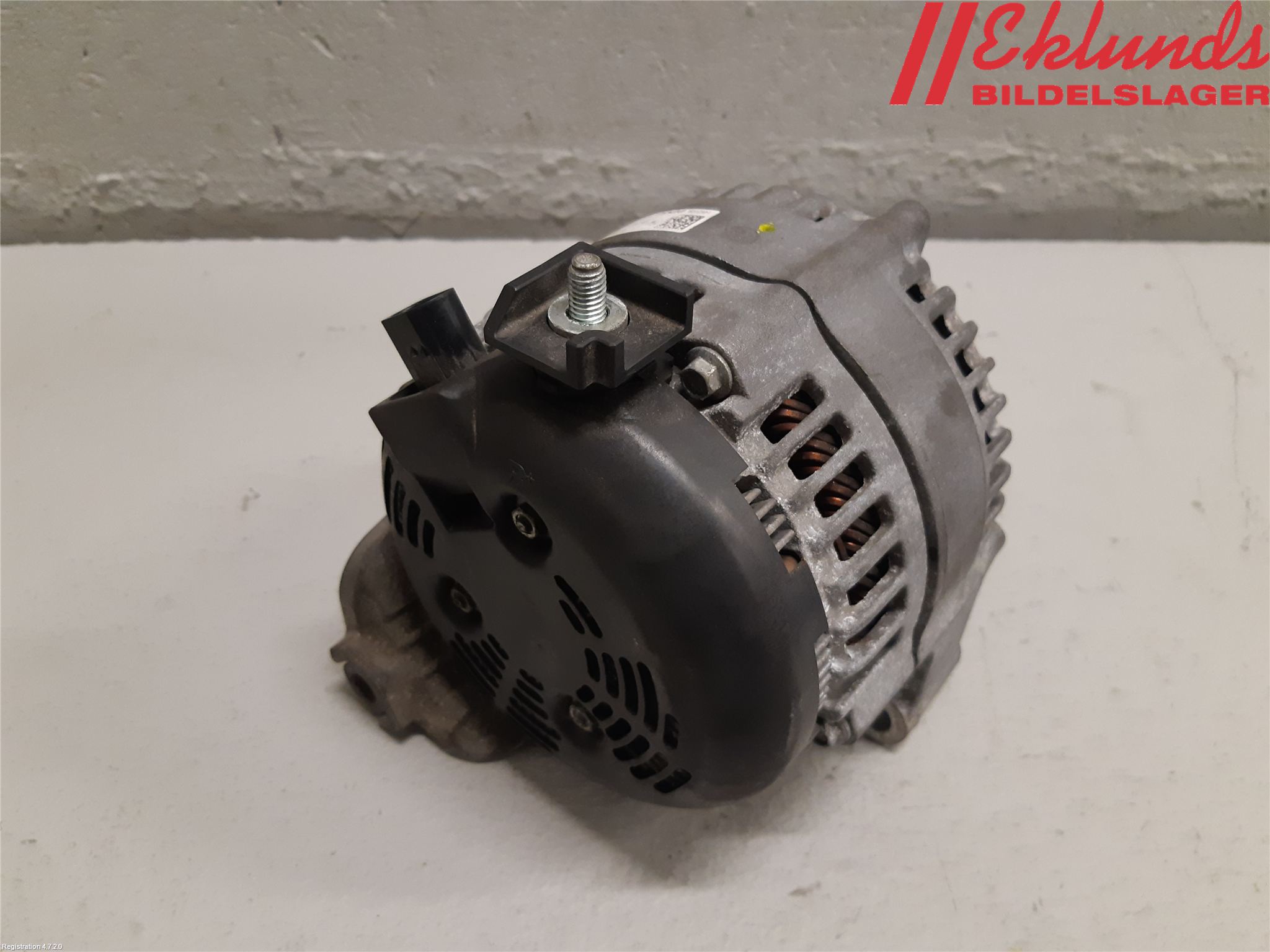 BMW 5 F10/F11/F18 09-17 Generator