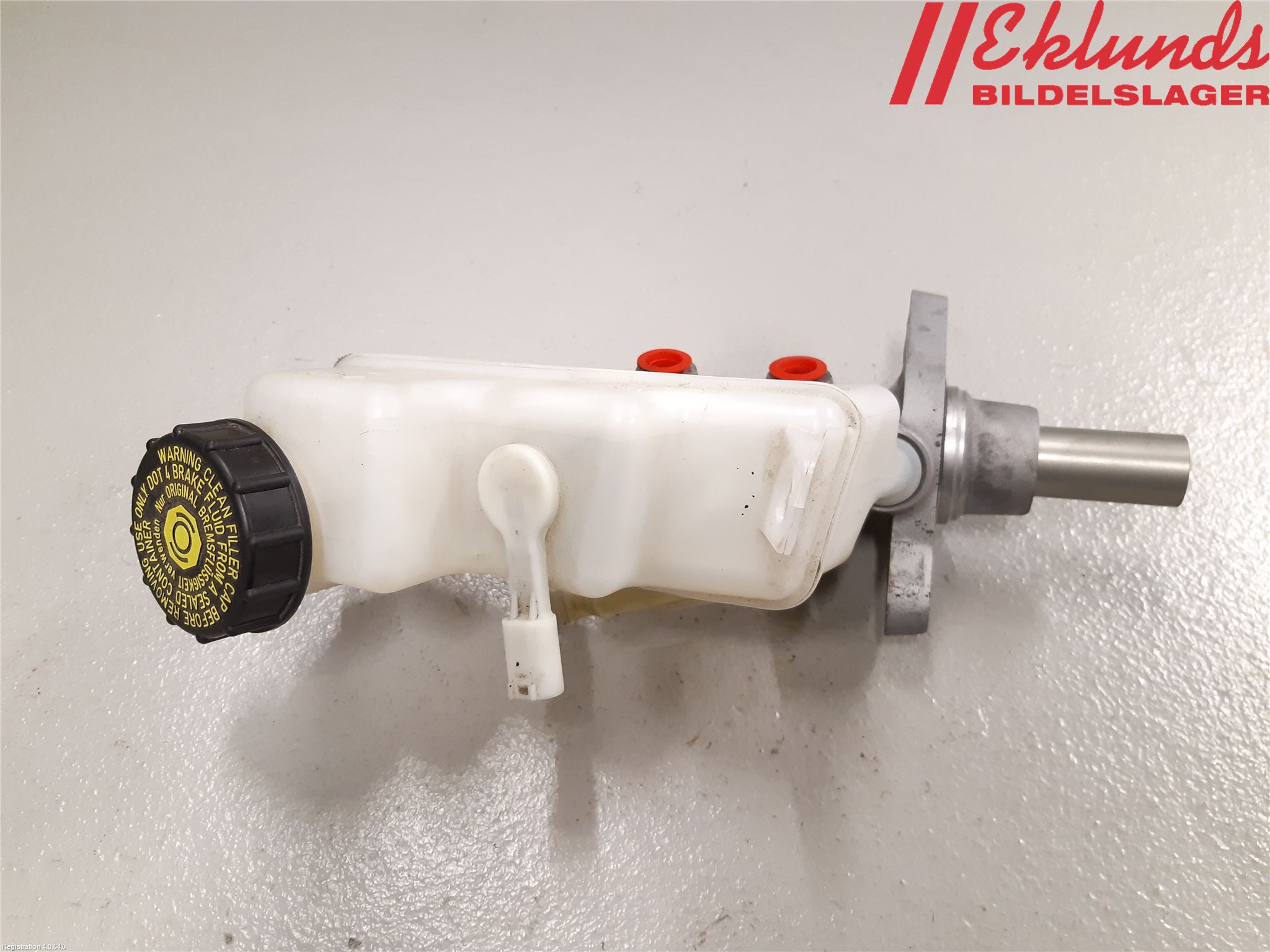 Toyota YARIS XP130 15-20 Broms Huvudcylinder