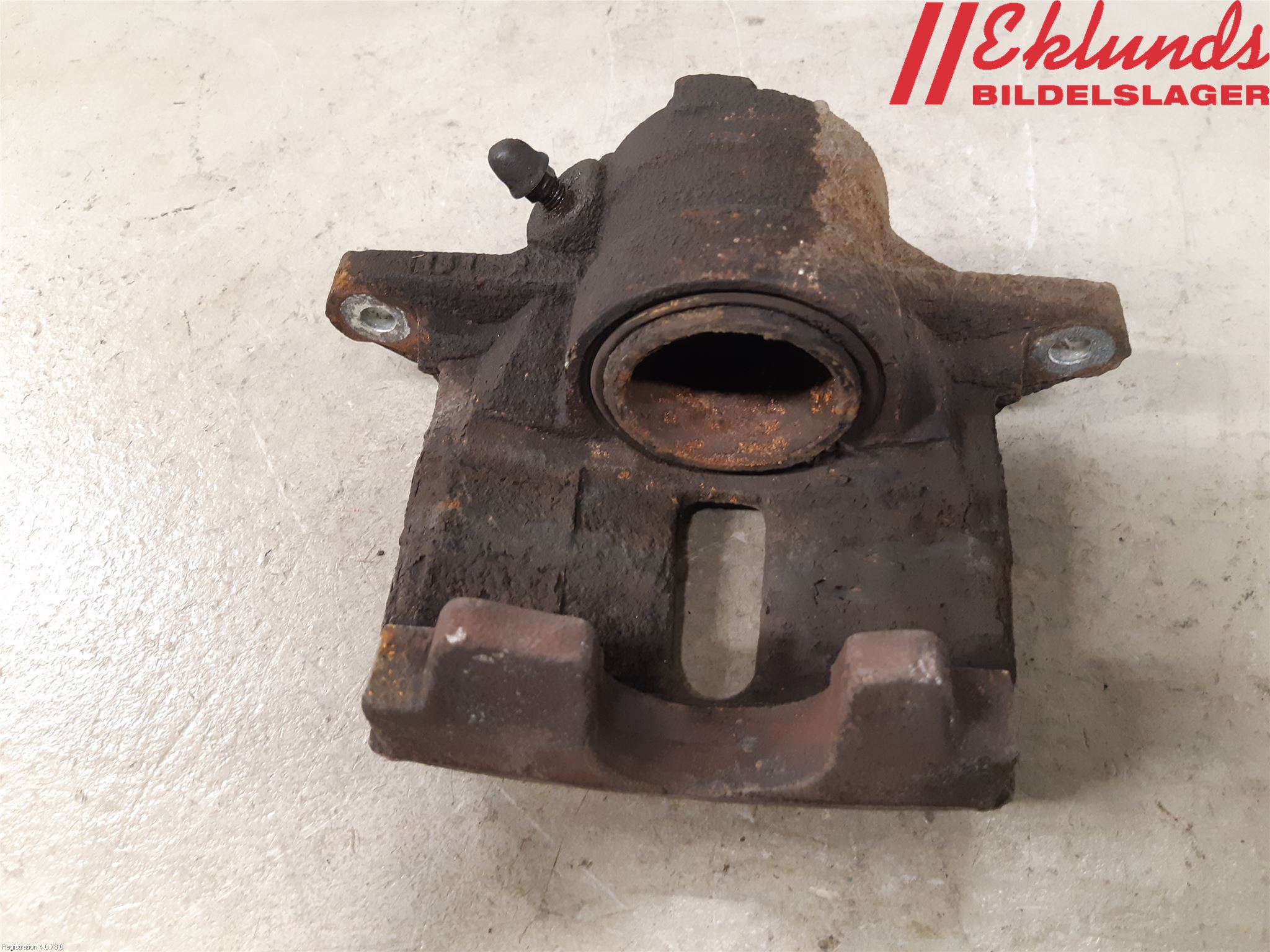 Peugeot 208 12-15 Bromsok Fram Vänster