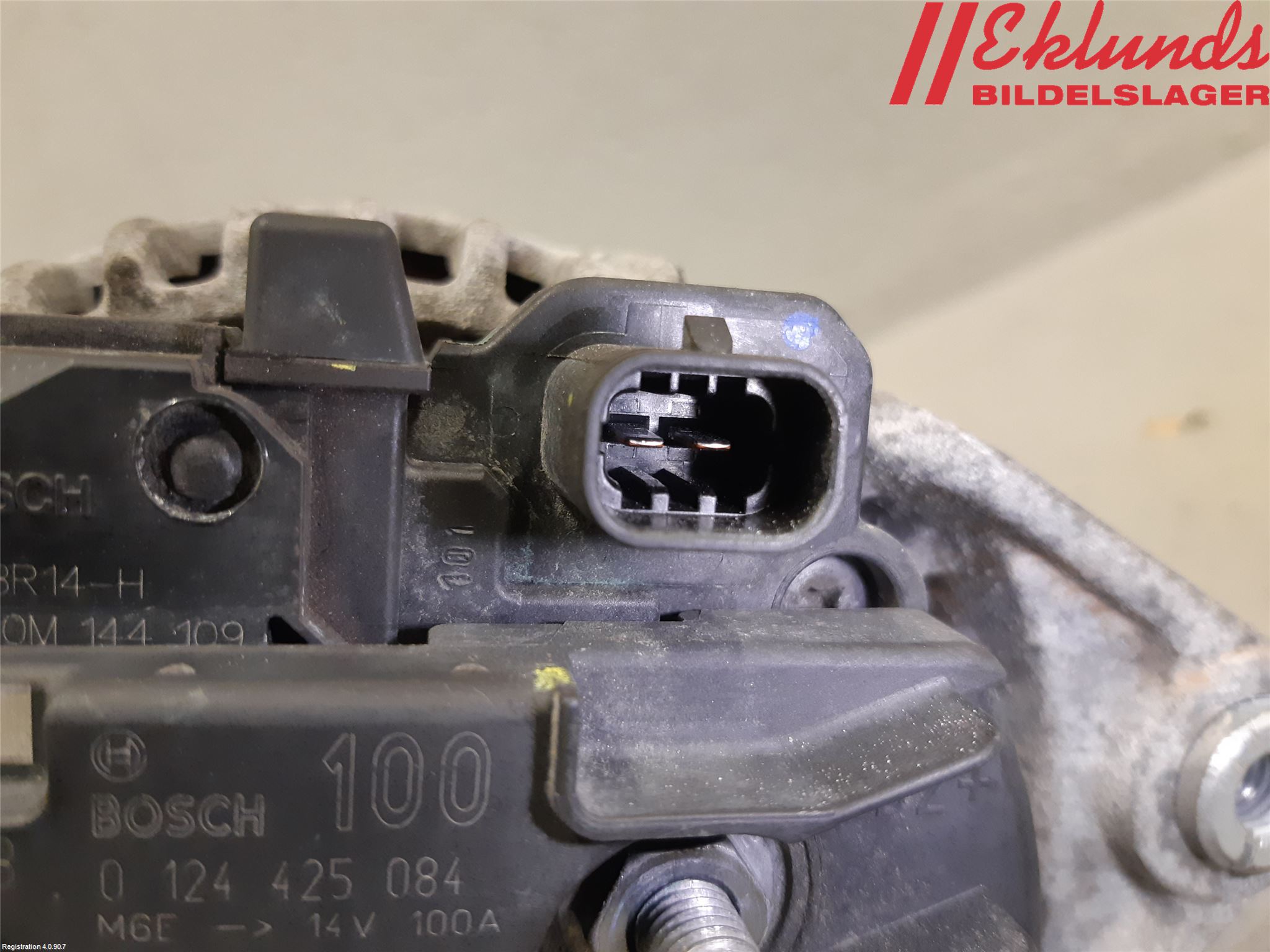 Opel MERIVA B 10-17 Generator