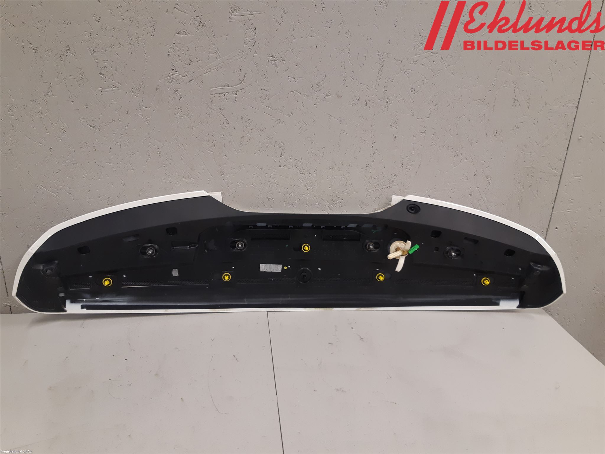 Volvo V60 11-13 Spoiler Baklucka