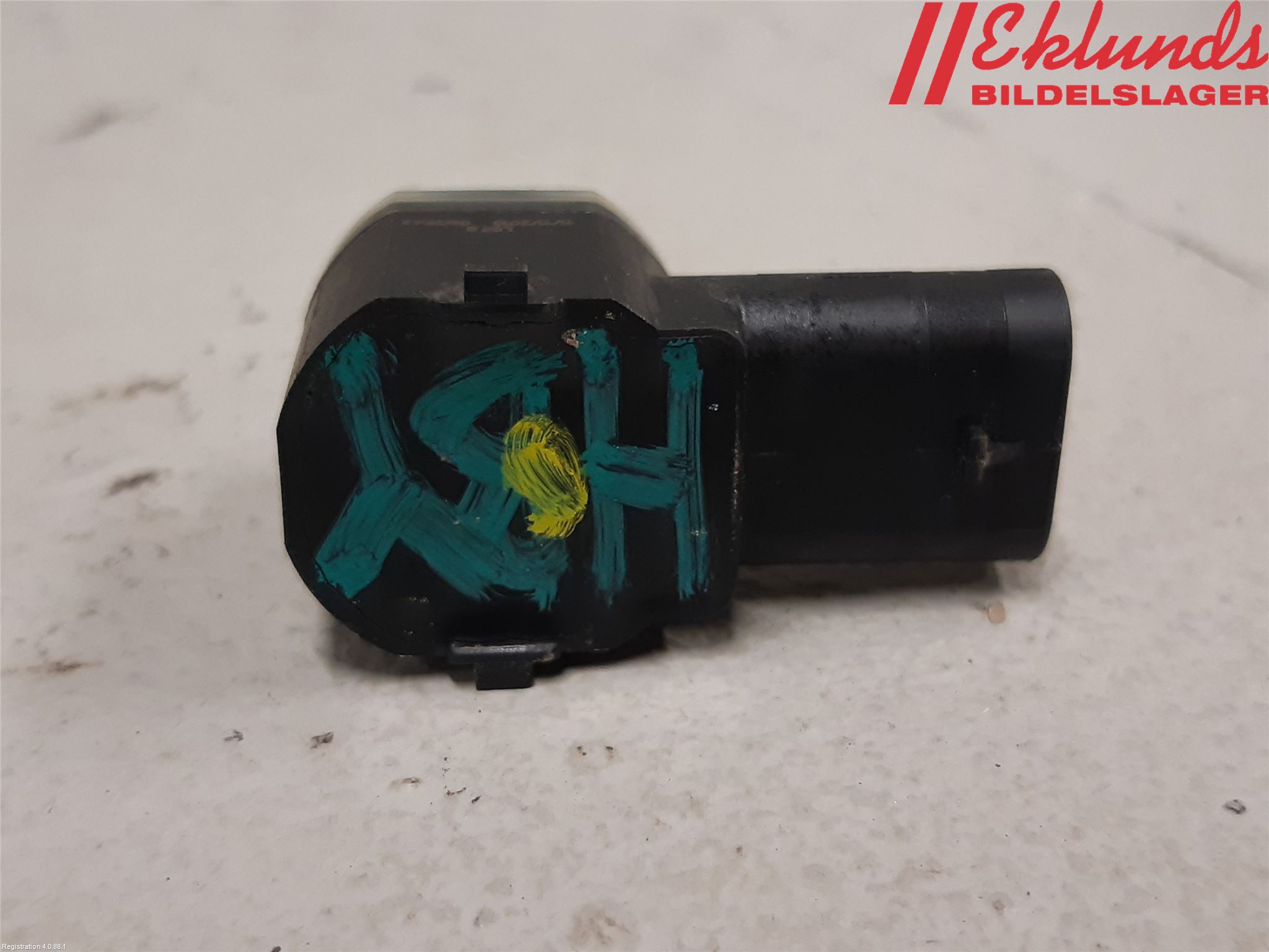 Volvo V40 CROSS COUNTRY 13-19 Parkeringshjälp Backsensor