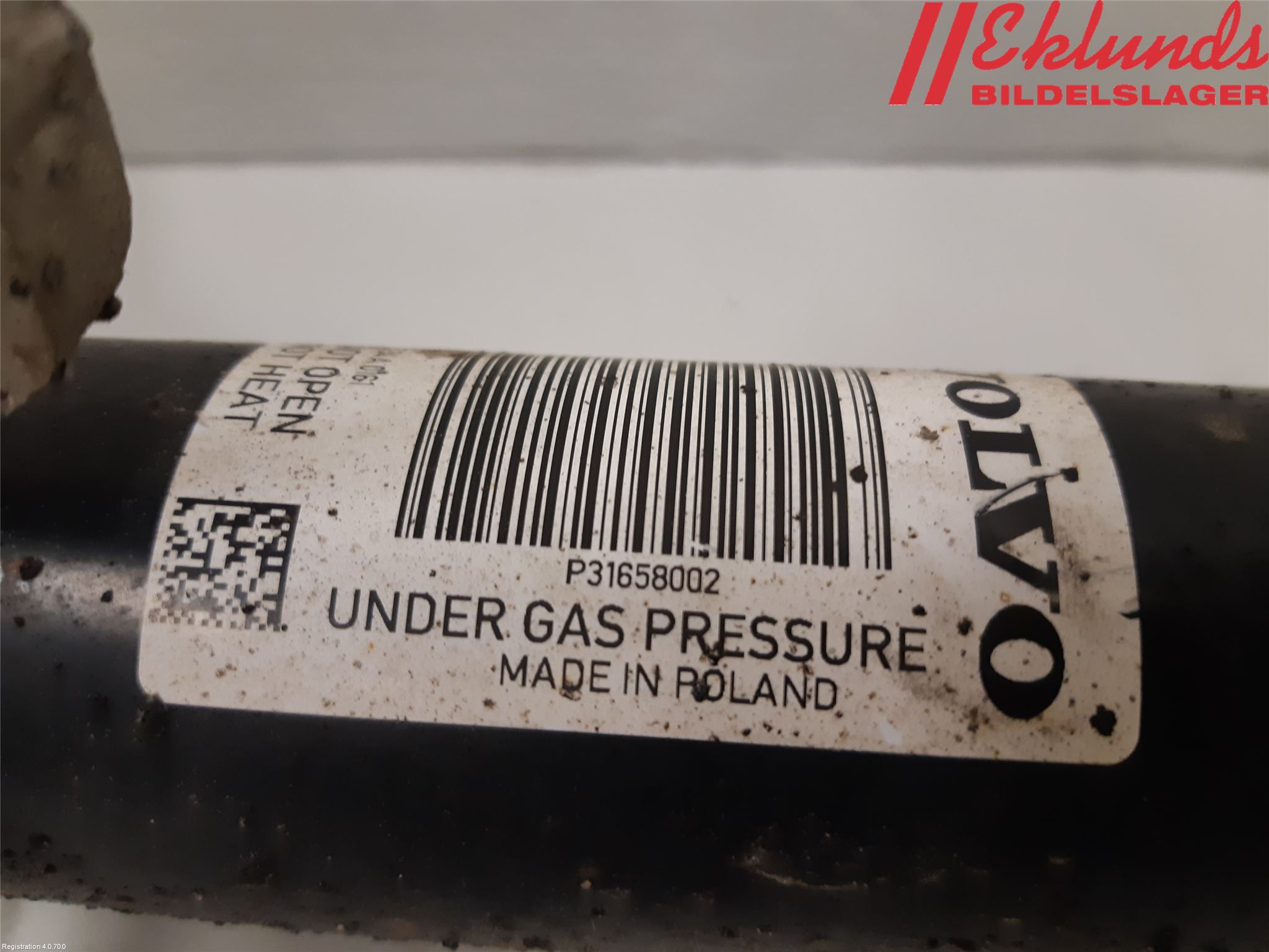 Volvo V90 17->> Fjäderben Fram Höger