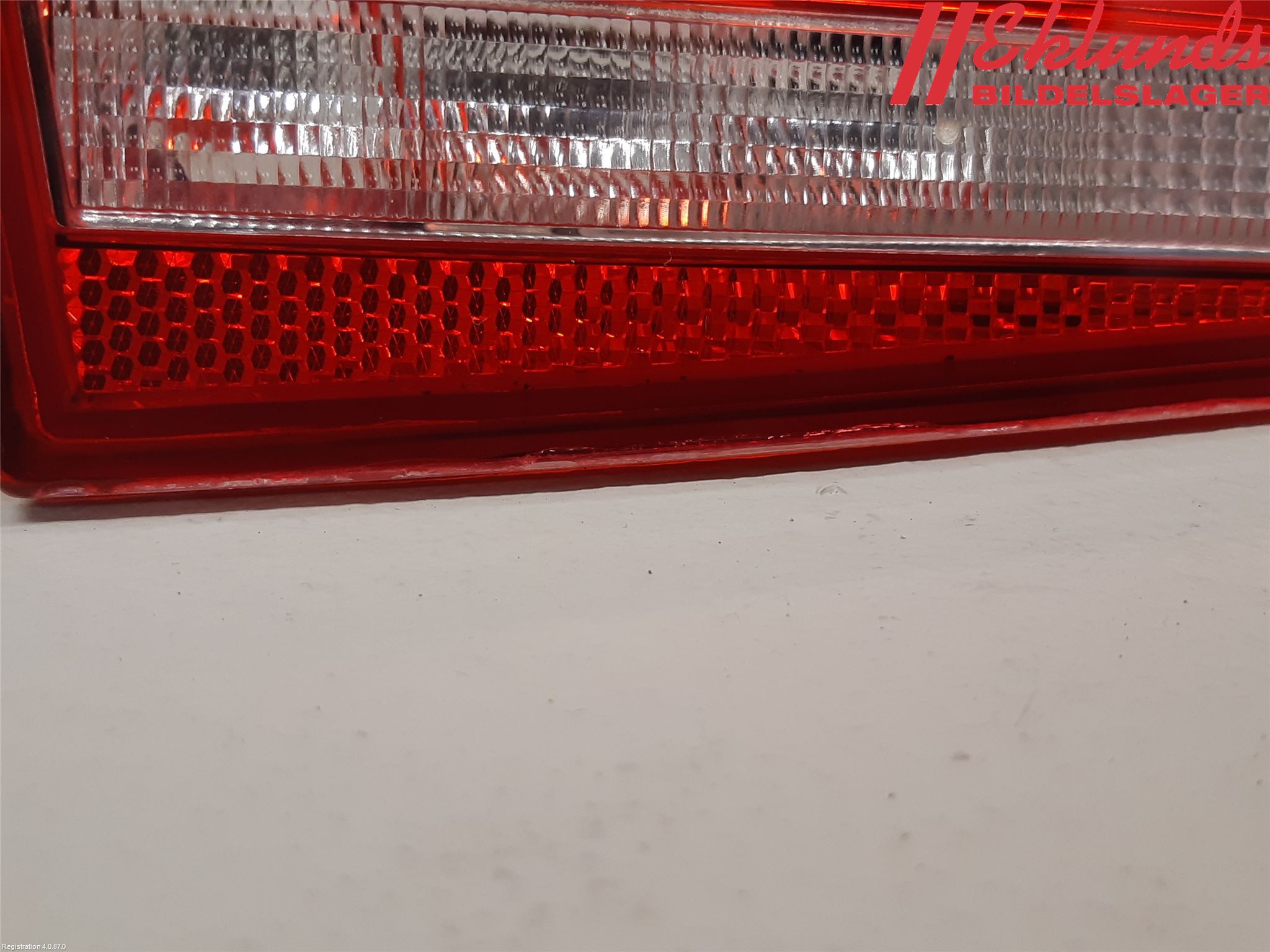 Volkswagen VW PASSAT 11-14 Bakljus Lucka Vä